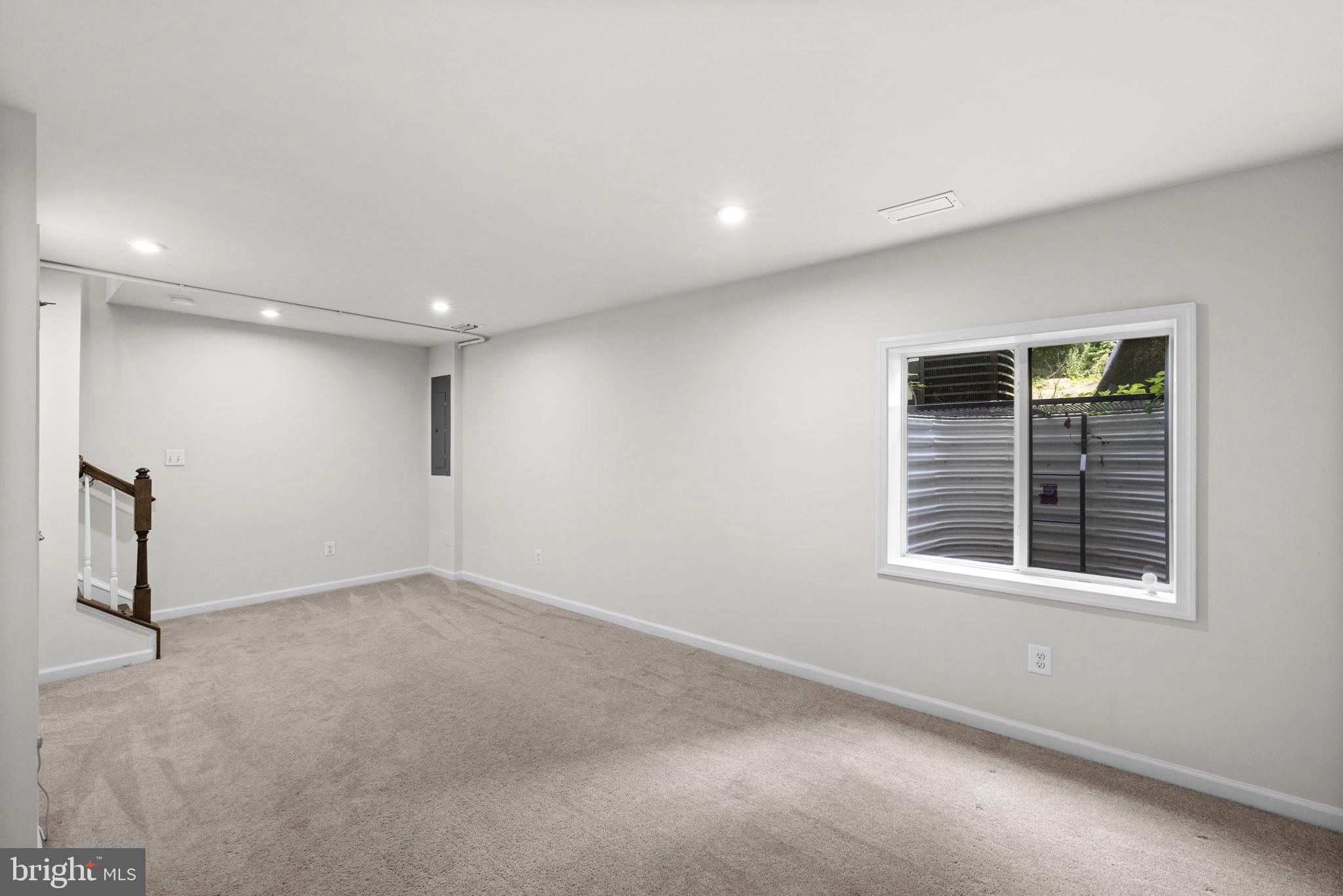 BELLS HILL TERRACE - Residential