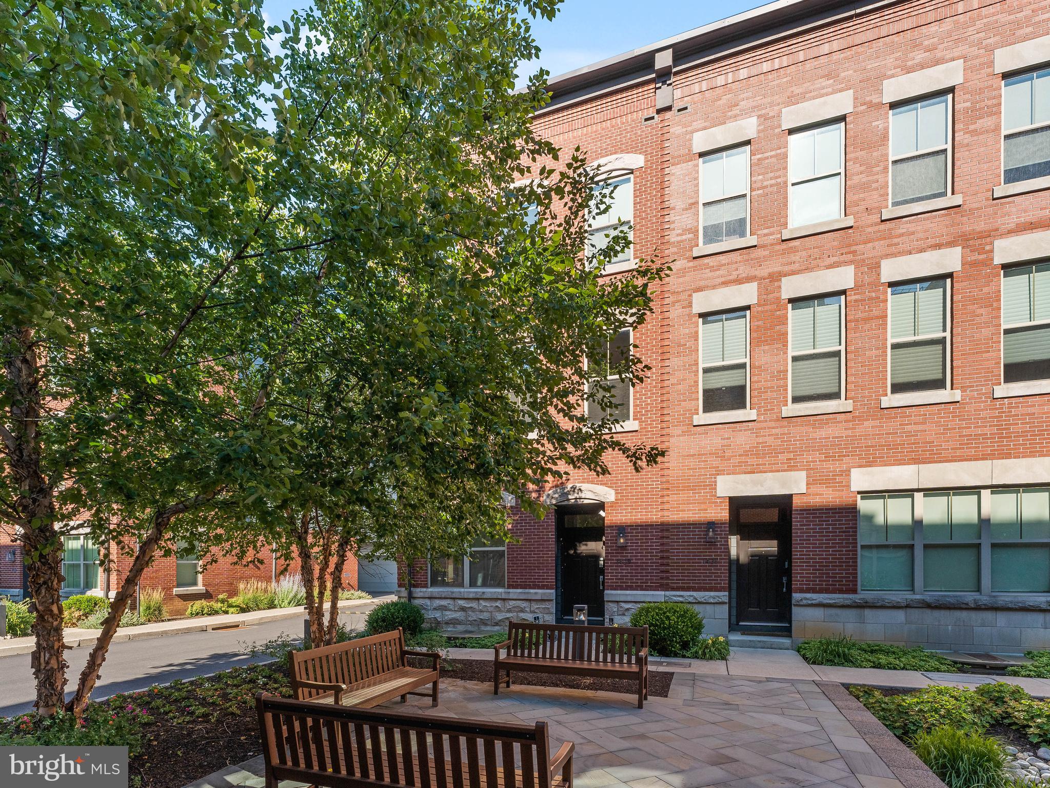 DICKINSON NARROWS - Residential