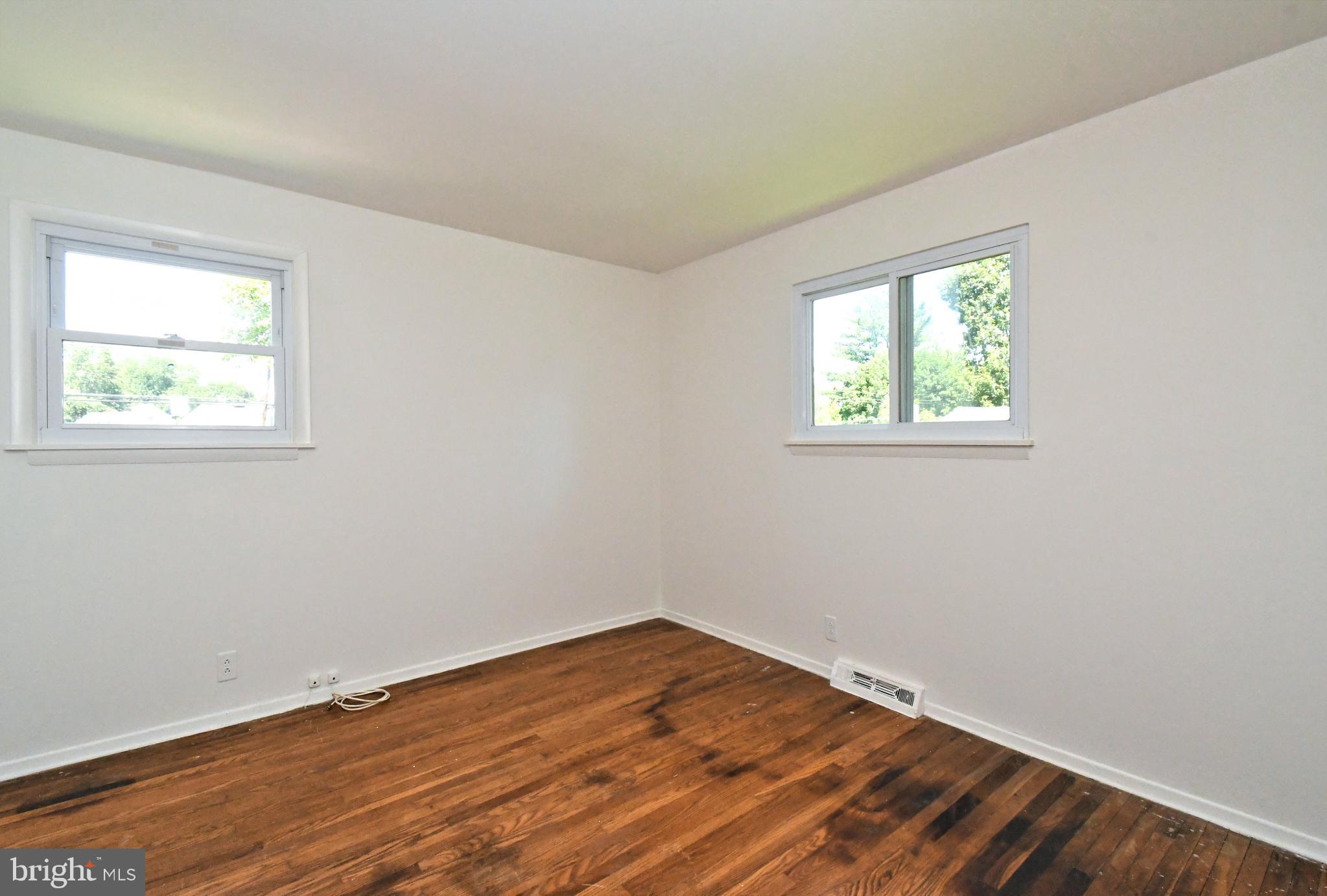 ARDSLEY - Residential