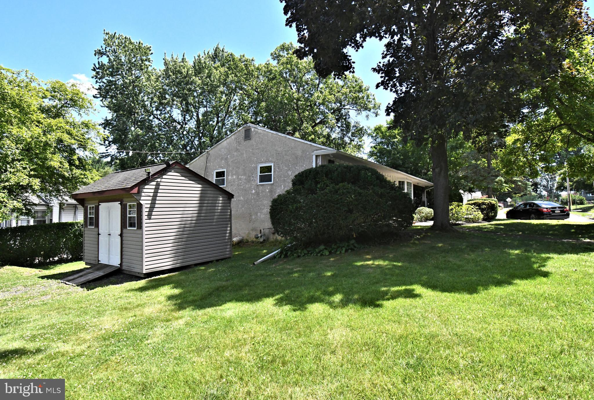 ARDSLEY - Residential
