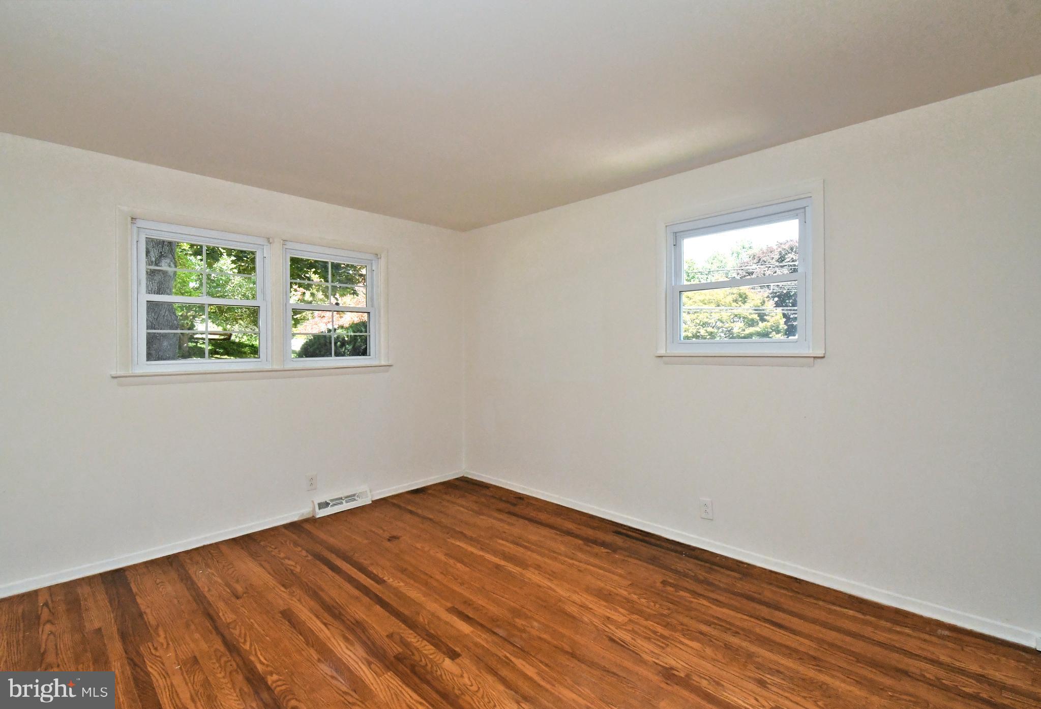 ARDSLEY - Residential