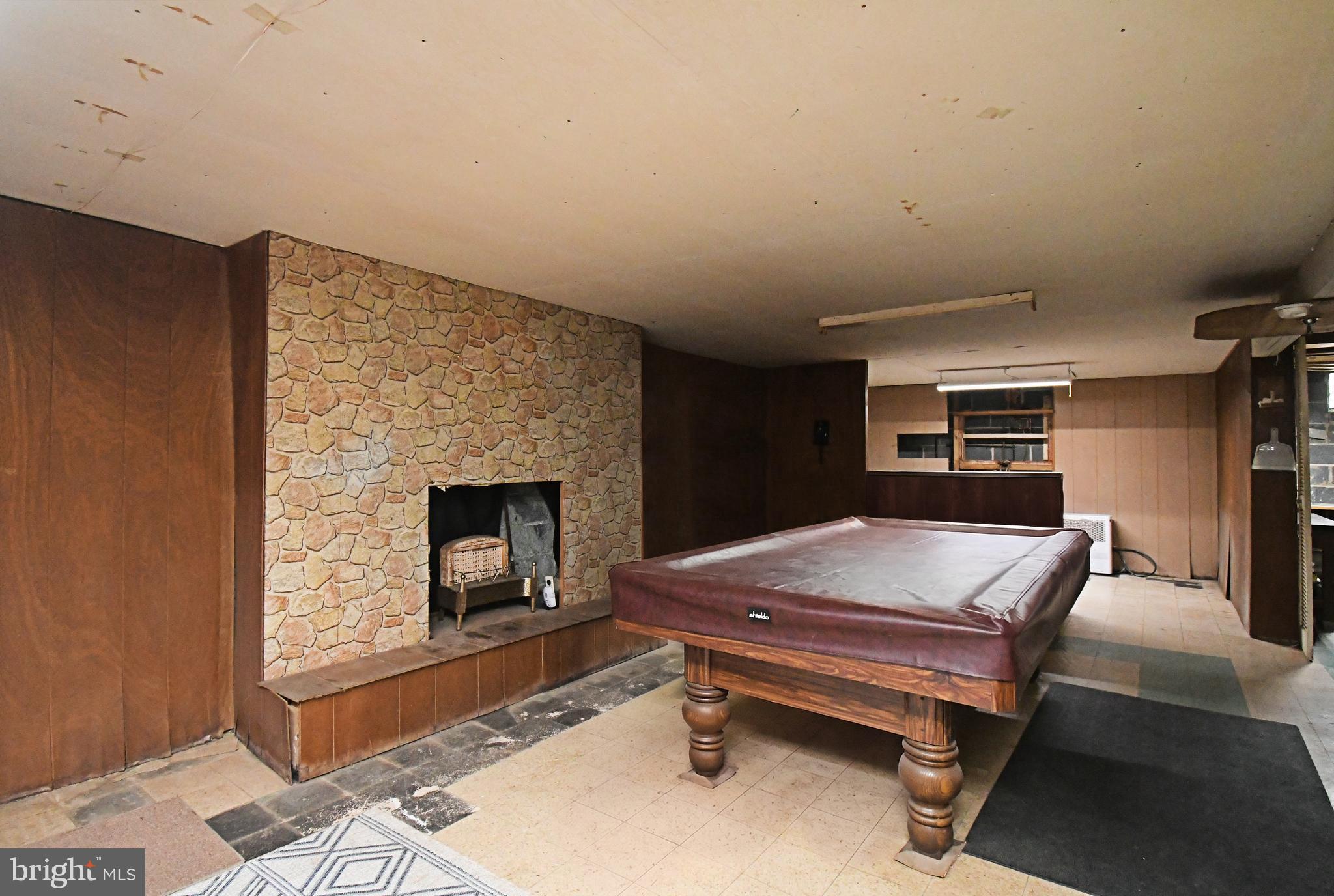 ARDSLEY - Residential