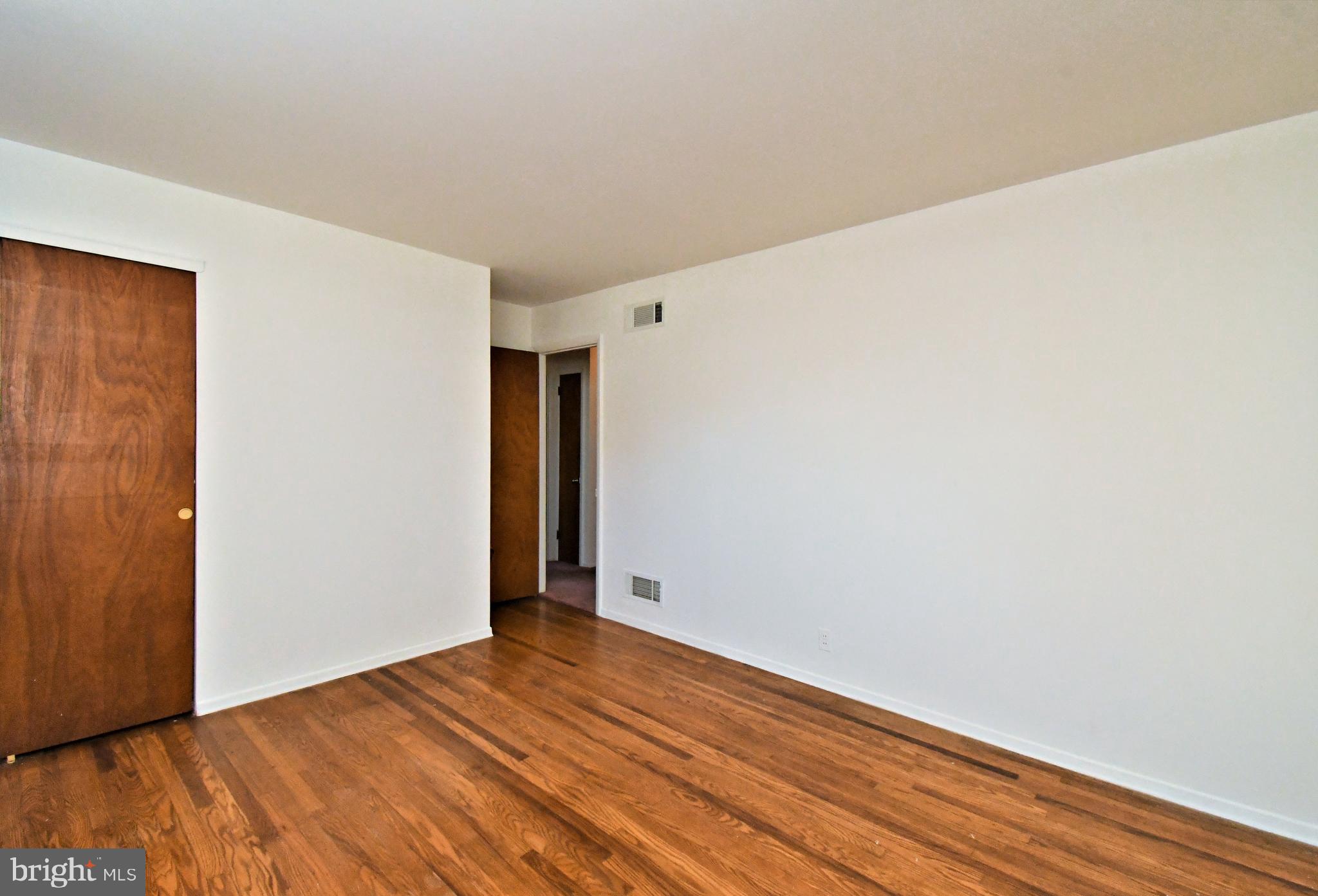 ARDSLEY - Residential