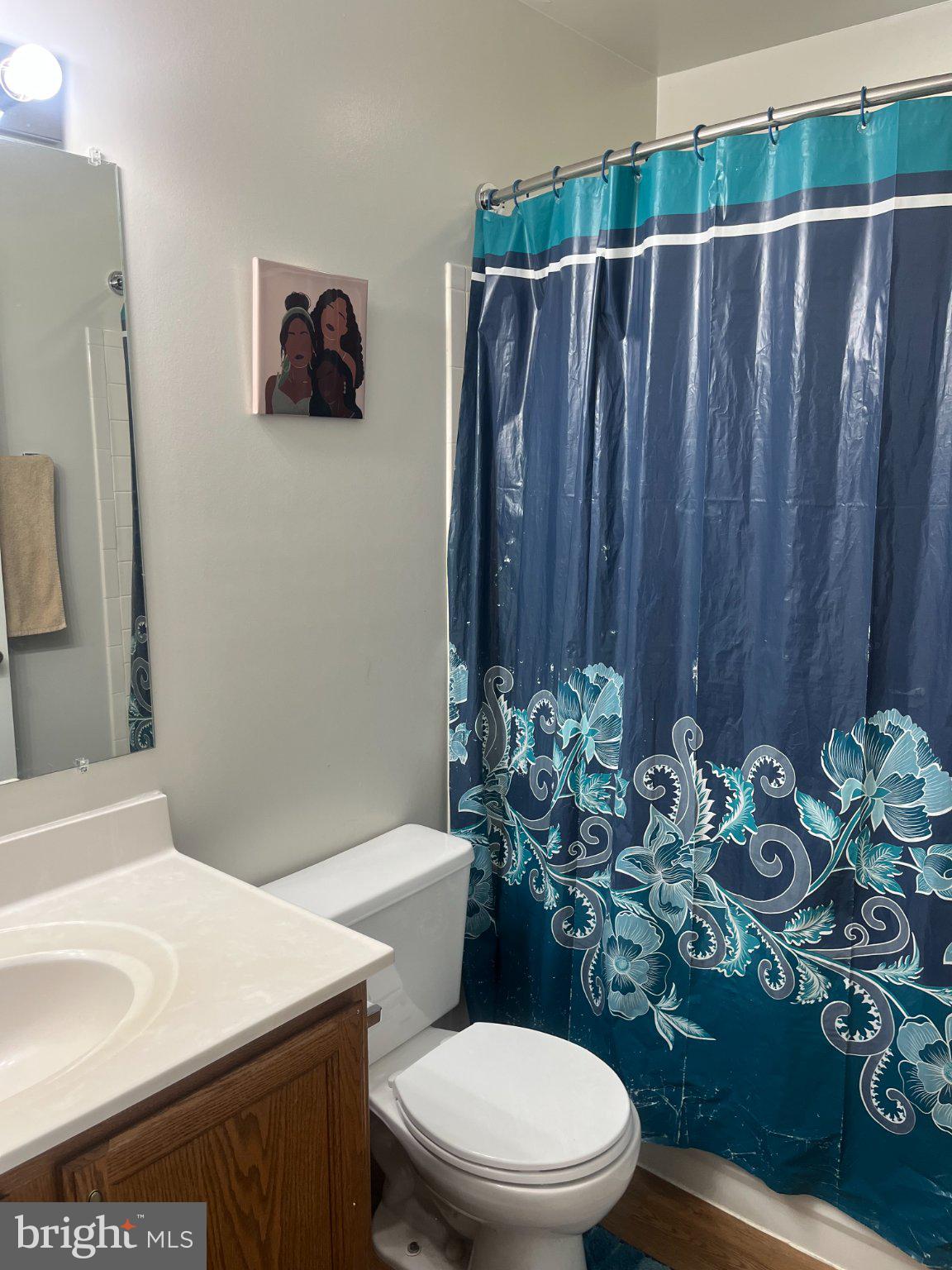 SEVEN OAKS - Residential