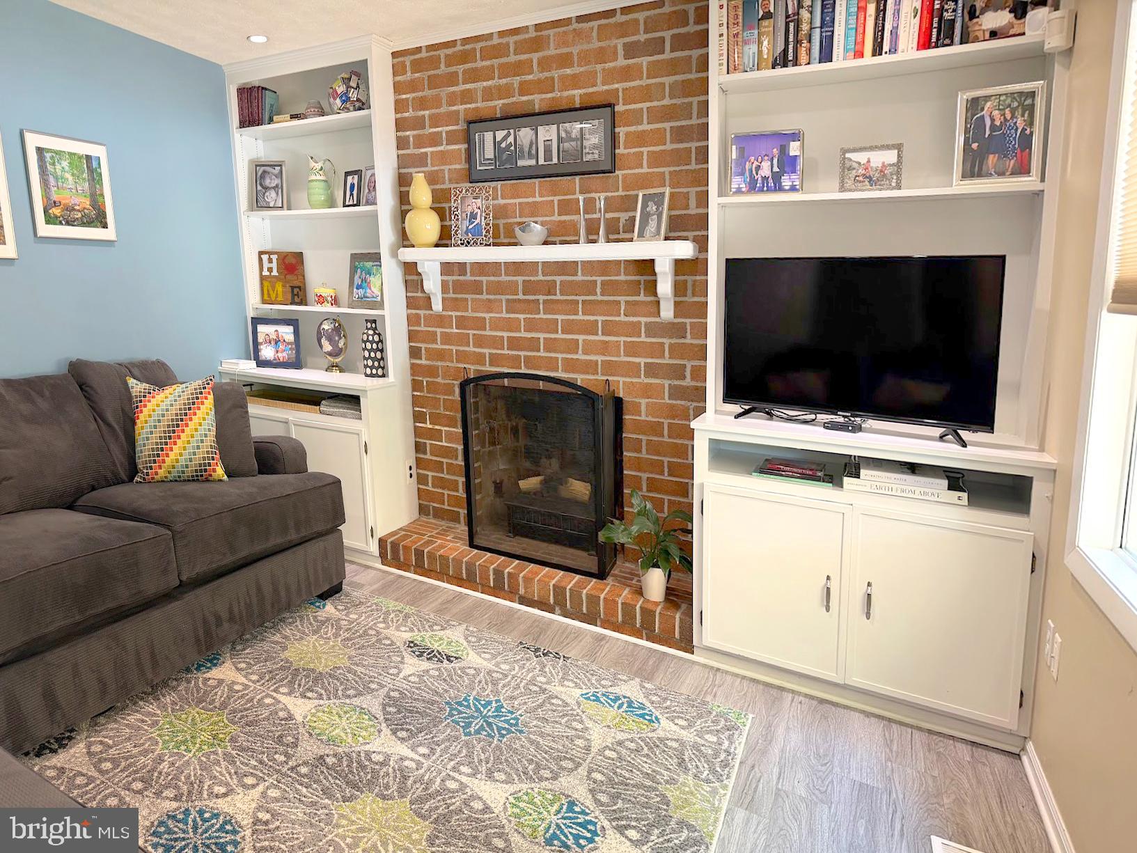 DORSEY HALL - Residential