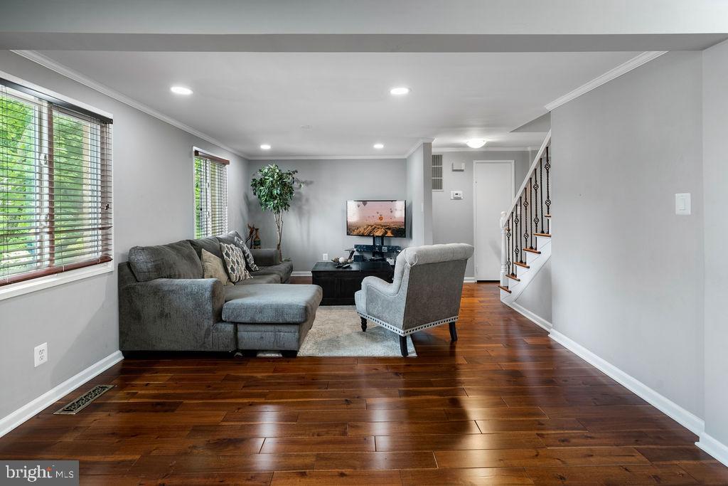 STEDWICK TOWNHOUSES - Residential