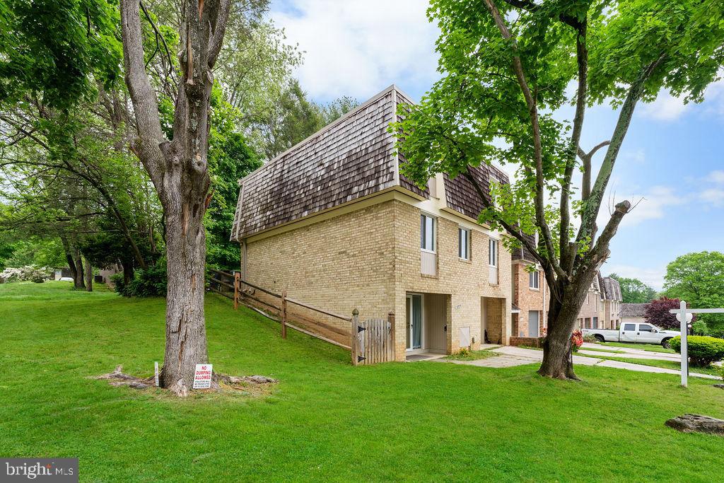 STEDWICK TOWNHOUSES - Residential