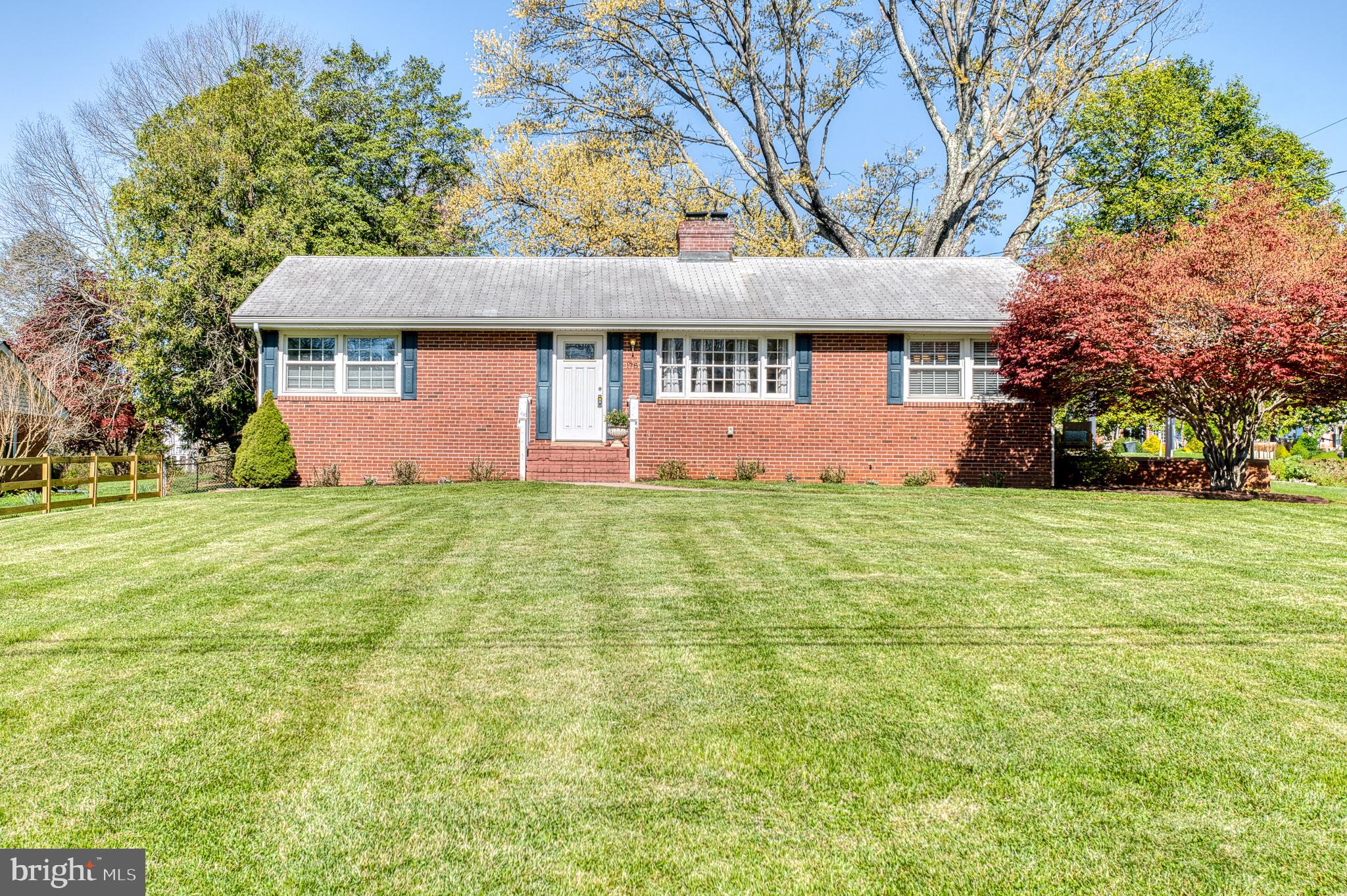 This beautifully updated 4-bedroom, 3-full-bath home blends classic character with modern upgrades. Gleaming hardwood floors and a cozy fireplace welcome you into the bright, open living room. The partially finished basement offers extra living space including a bedroom, full bath are family room. Also storage galore.. Enjoy gatherings in the expansive yard or unwind on the large side porch.
Don't miss your chance to own this dream home – schedule your showing today!
