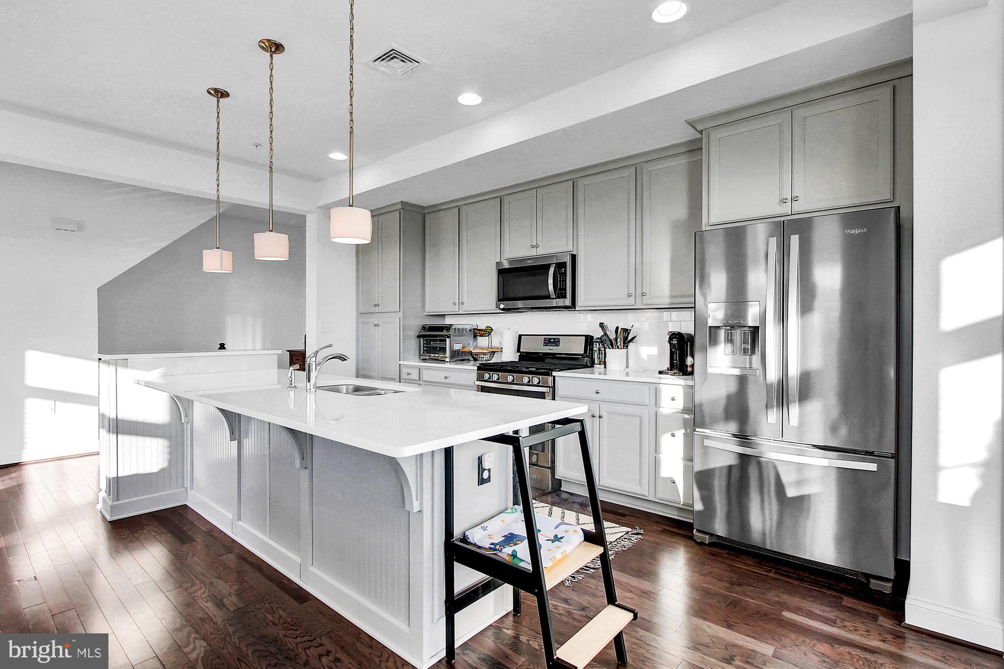 BELMONT - Residential