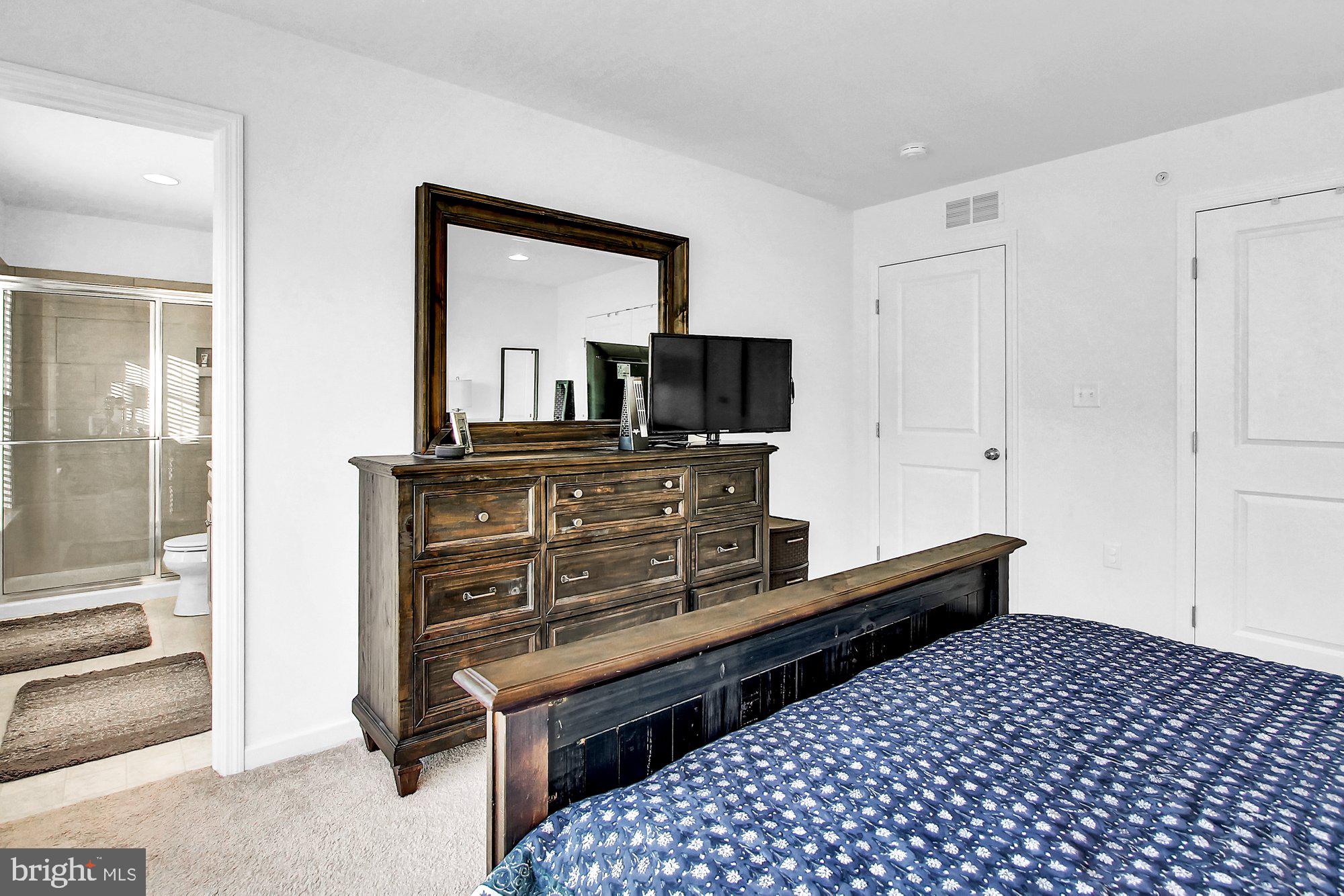 BELMONT - Residential