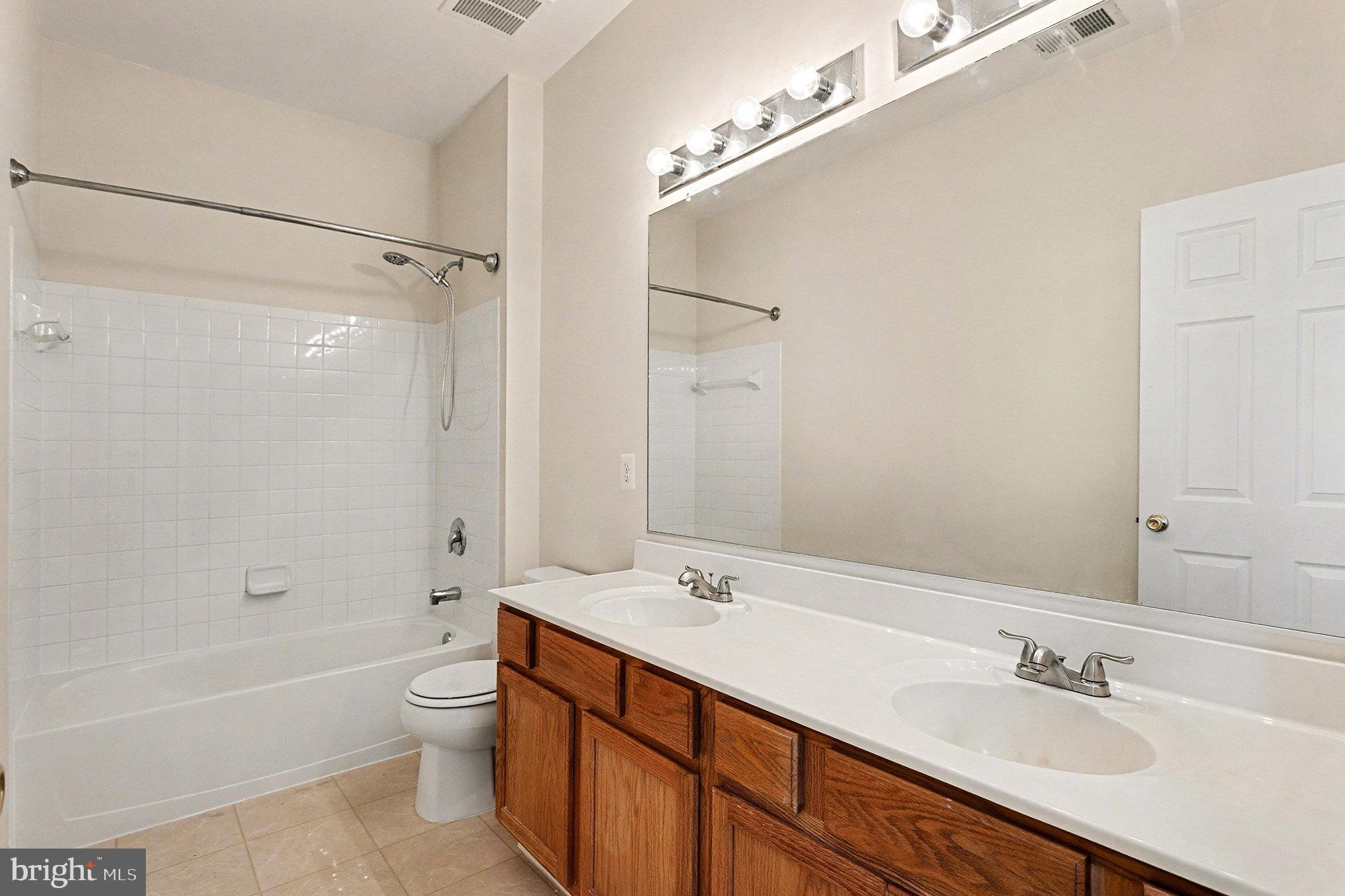GREENWAY FARMS - Residential