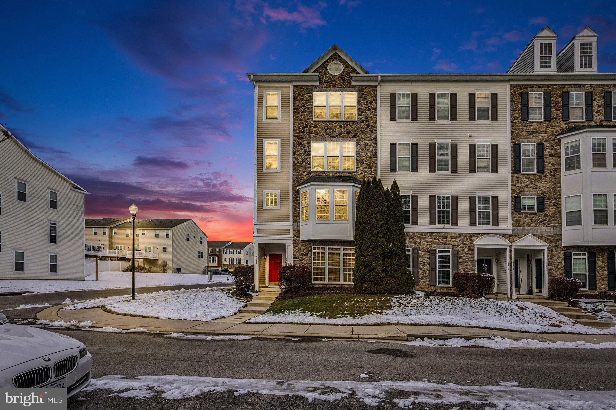 PRICE REDUCED! Start your next chapter in this lovely home that allows more time spent enjoying life, and less time on upkeep. This end-of-group, 3-bedroom, 2.5-bath townhouse-style condo at Greenway Farms features a 1-car garage, 9' ceilings and 2,750 sq ft of move-in ready space, freshly updated with brand new paint and carpet throughout. The open and airy main level features spacious living and dining areas, and an eat-in kitchen that flows seamlessly into the family room, perfect for everyday living and entertaining. A convenient half bath completes the main level. Upstairs, unwind in the generous primary suite with a walk-in closet and private en-suite featuring dual sinks, a walk-in shower, and a jetted tub. Two large secondary bedrooms, a hall bath with tub shower and dual sinks, and a full laundry room round out the upper level. Enjoy a truly low-maintenance lifestyle with exterior building and lawn maintenance, trash, snow removal, and access to the community pool and recreation center handled by the condo association. Enjoy peace-of-mind with a brand new HVAC system installed in 2024. If you’re looking to simplify your life without sacrificing space or comfort, this home checks all the boxes!