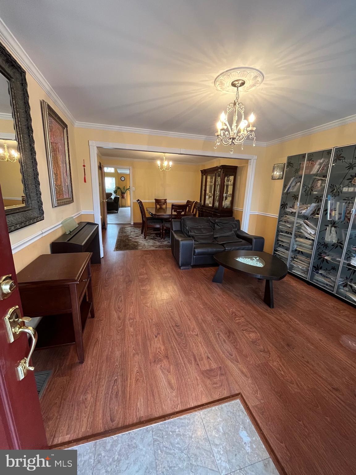 WALNUT GROVE - Residential