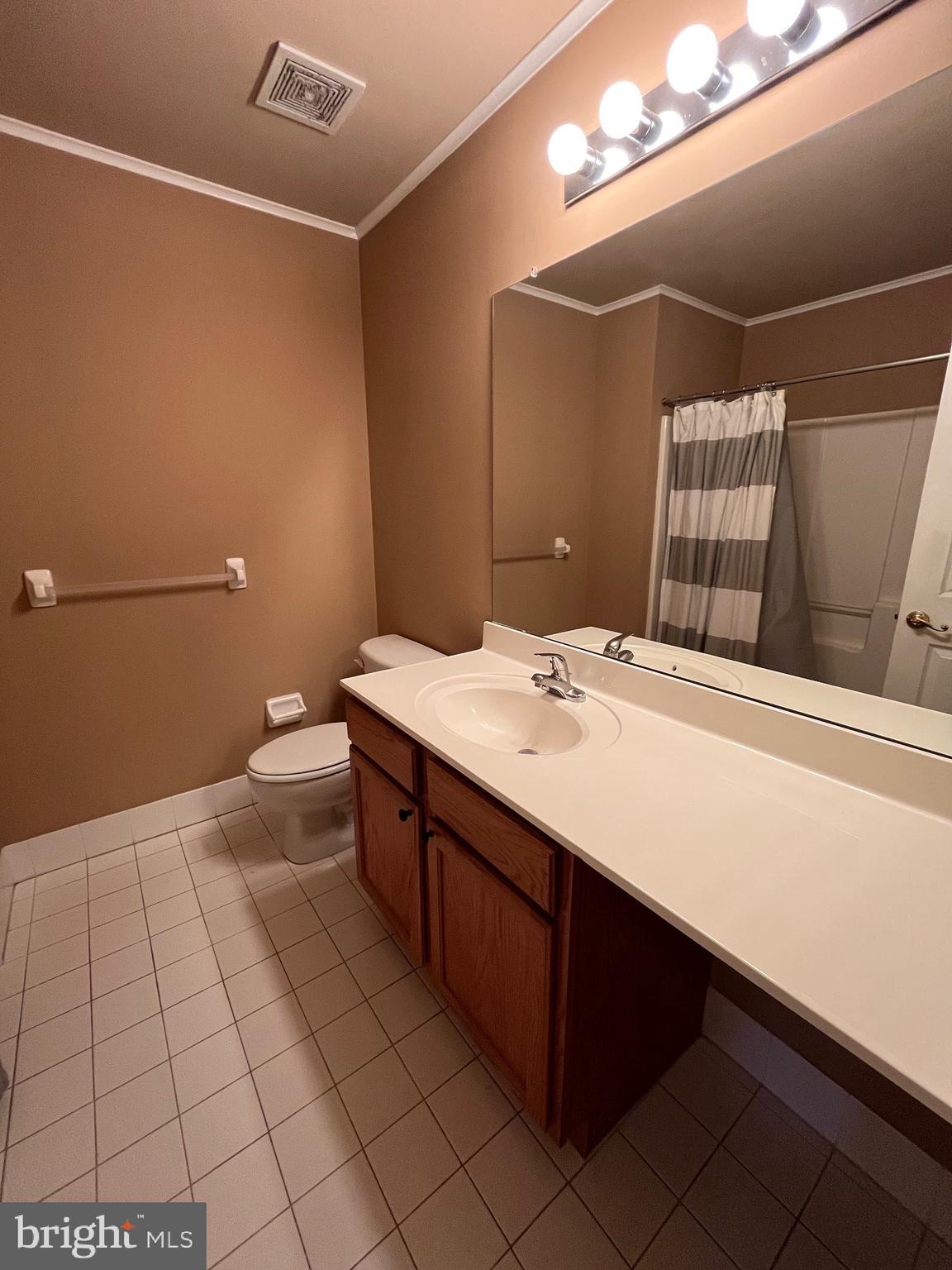 WALNUT GROVE - Residential