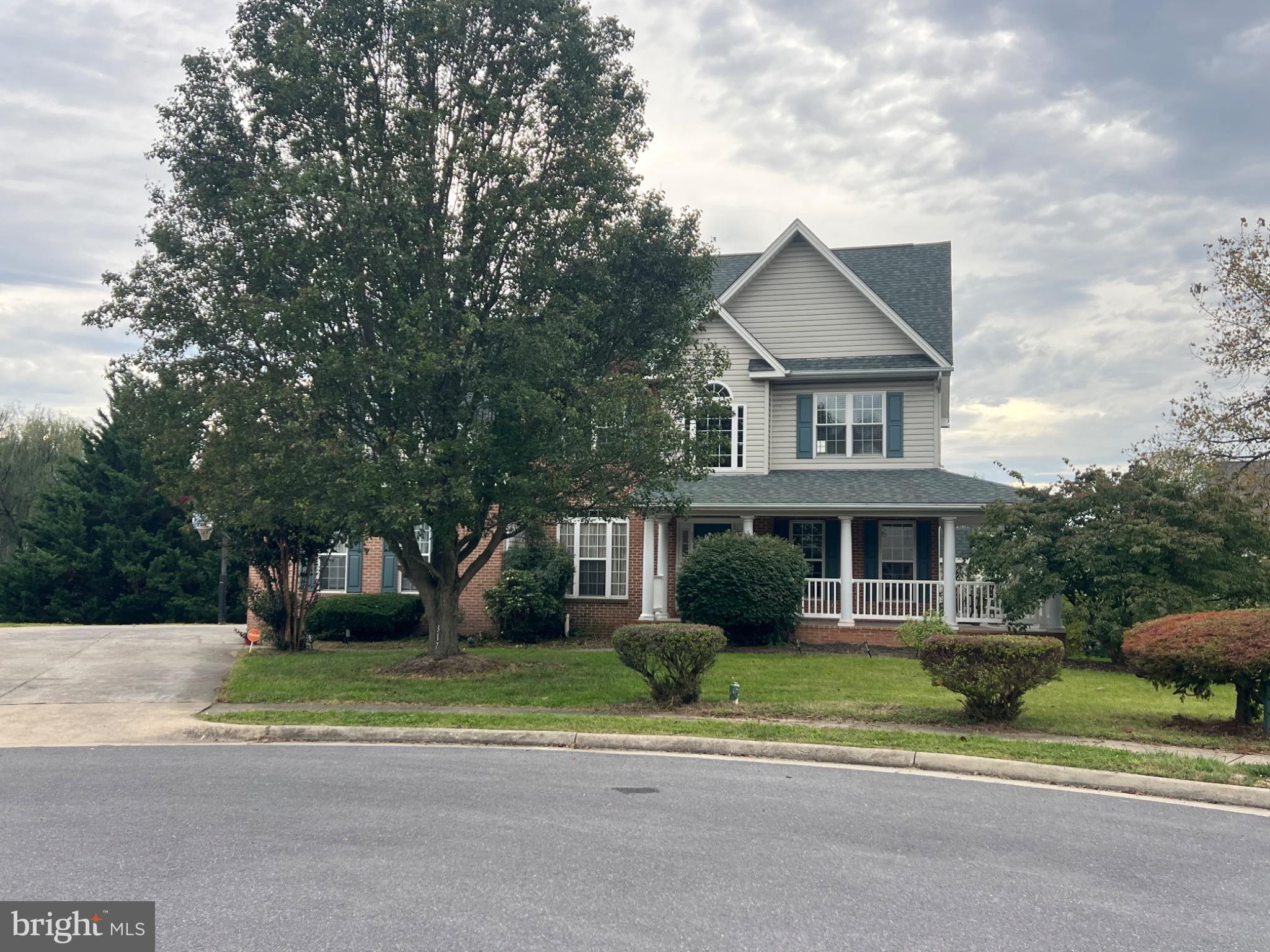 Welcome home to this beautifully maintained 5-bedroom, 3.5-bath residence on nearly half an acre in Berryville’s desirable Hermitage neighborhood. Featuring over 3,800 finished sq ft, this home offers a bright 2-story foyer, formal living and dining rooms, a spacious office, and an updated eat-in kitchen with granite countertops.

Enjoy the walkout basement with a theater, game room, exercise space, and plenty of room for family fun. Relax on the covered deck or by the firepit while kids play in the cul-de-sac or the large backyard. Bedrooms are spread across all three levels, including a main-level suite and a vaulted Primary upstairs.

All in a quiet, sidewalk-lined community with no HOA — just minutes from schools, parks, and downtown Berryville.