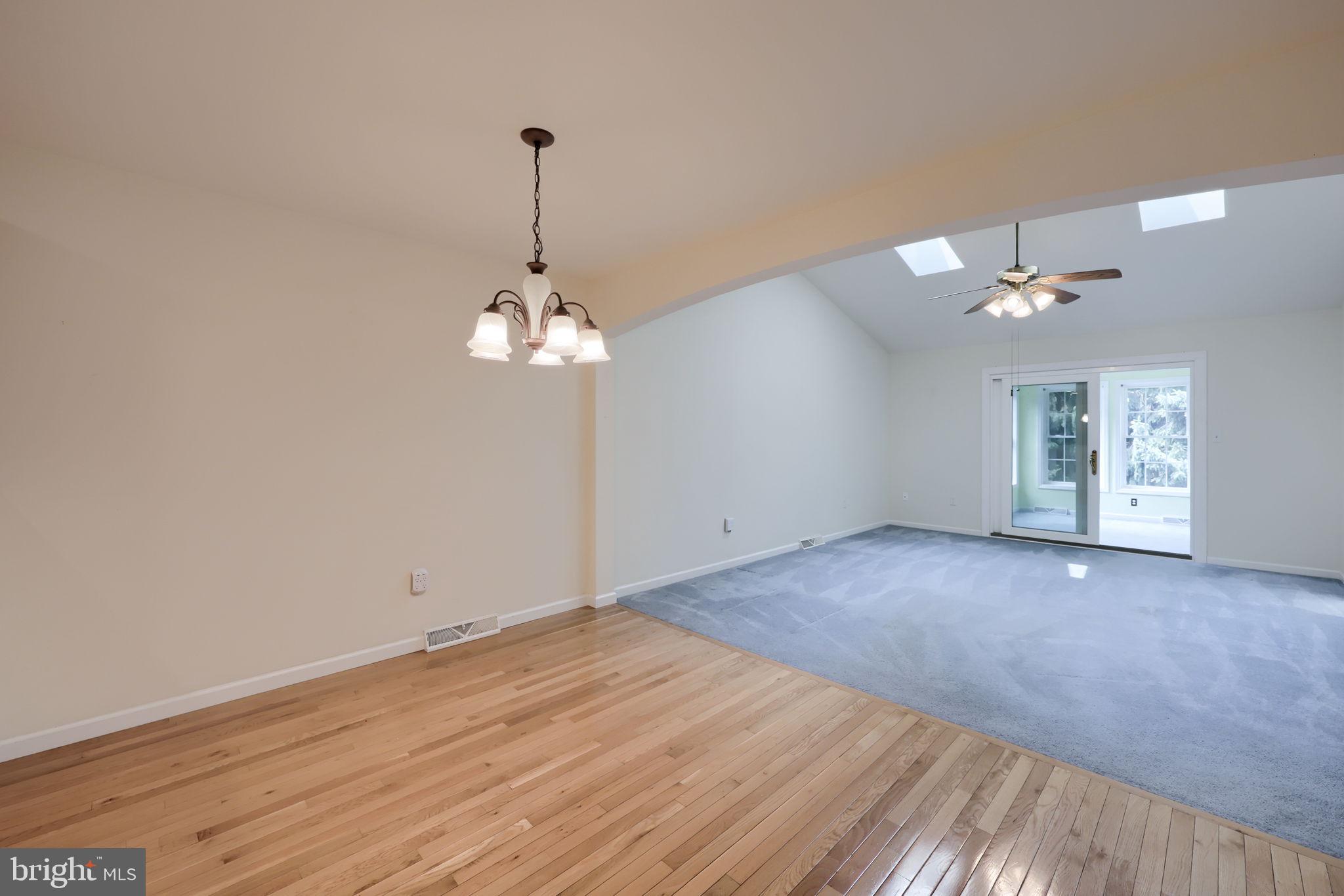 MALLARD POND - Residential