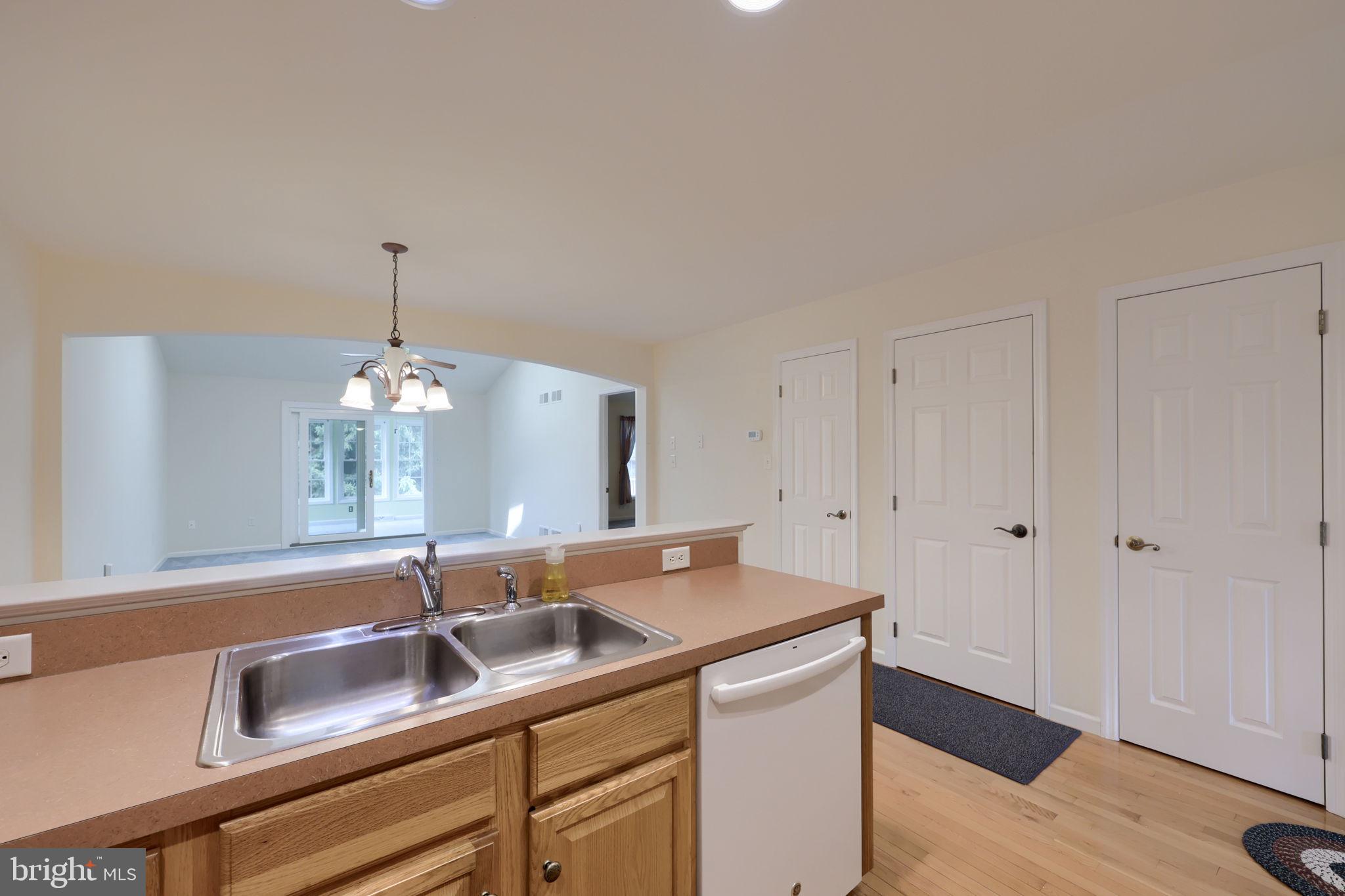 MALLARD POND - Residential