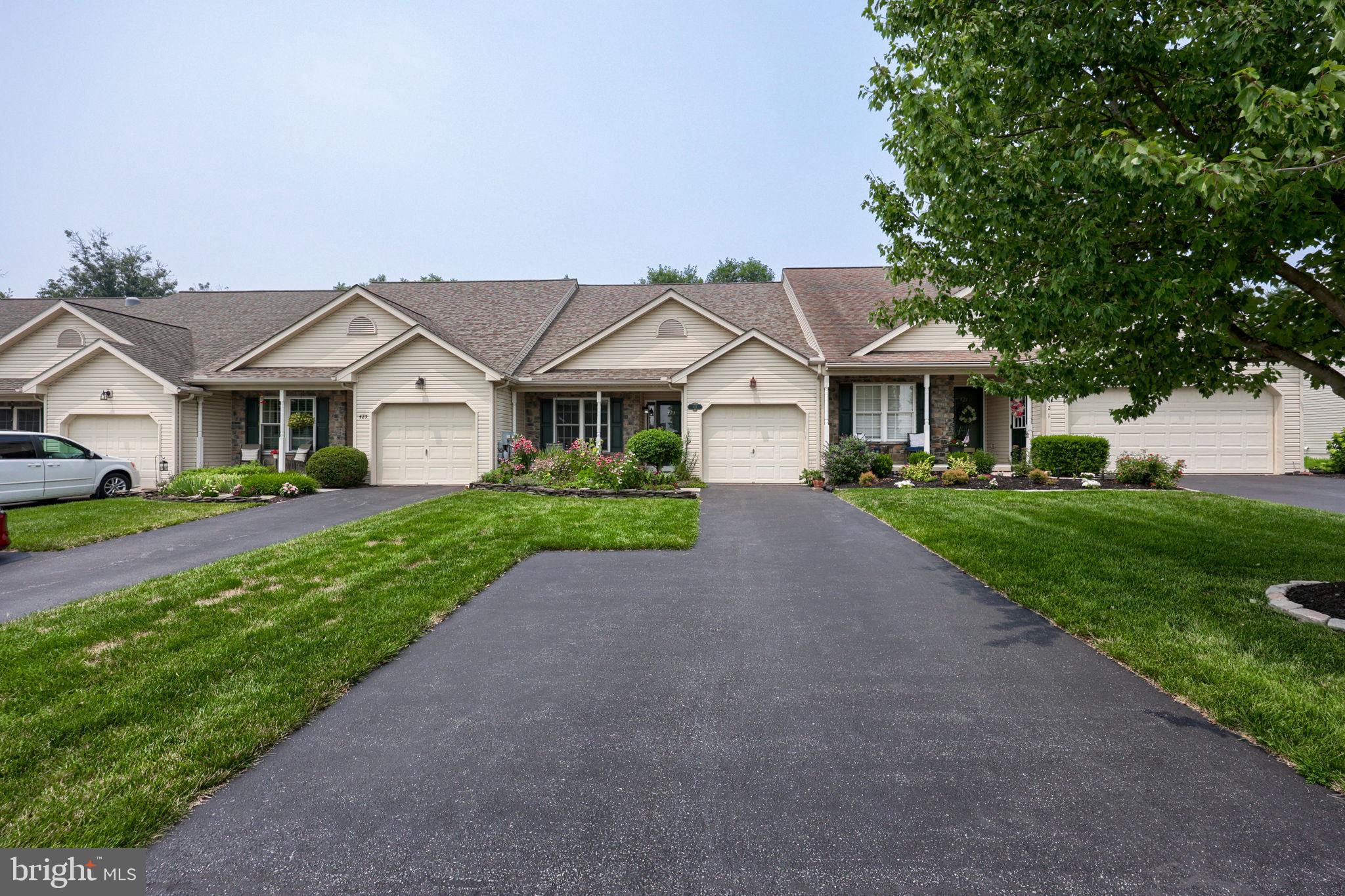 MALLARD POND - Residential