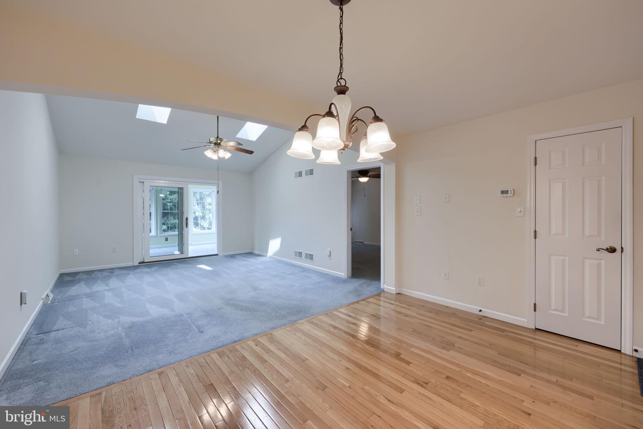 MALLARD POND - Residential