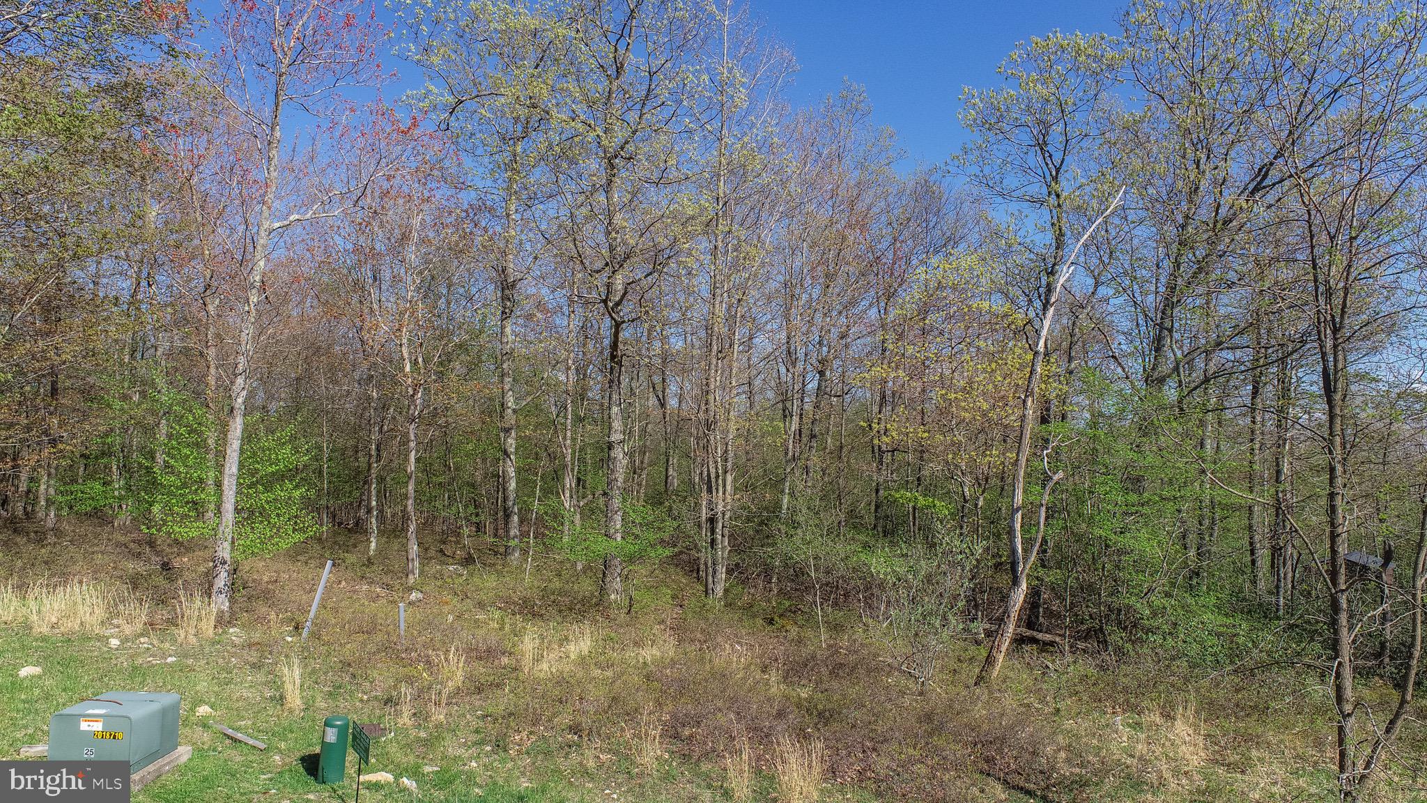 HIGHLINE - Land