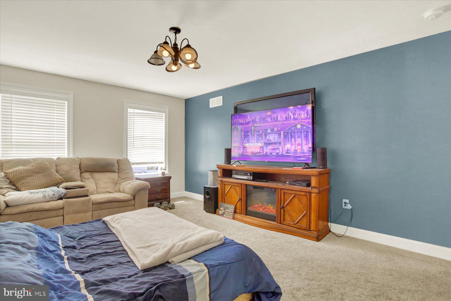 RABBIT HILL ESTATES - Residential
