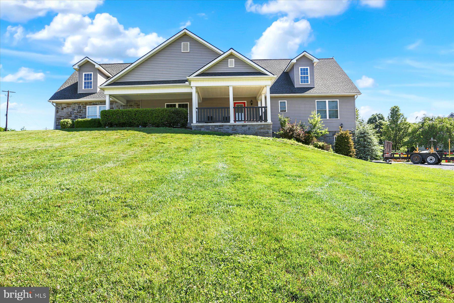 RABBIT HILL ESTATES - Residential