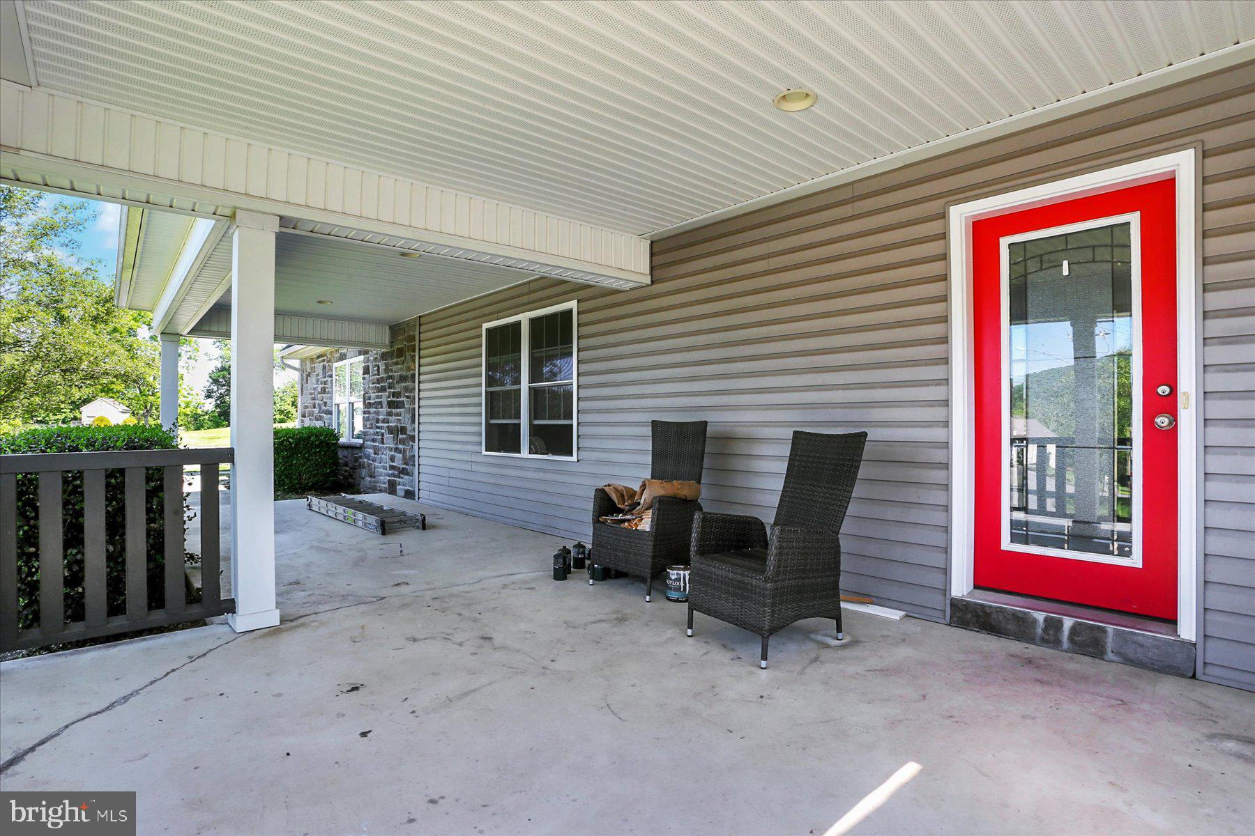 RABBIT HILL ESTATES - Residential