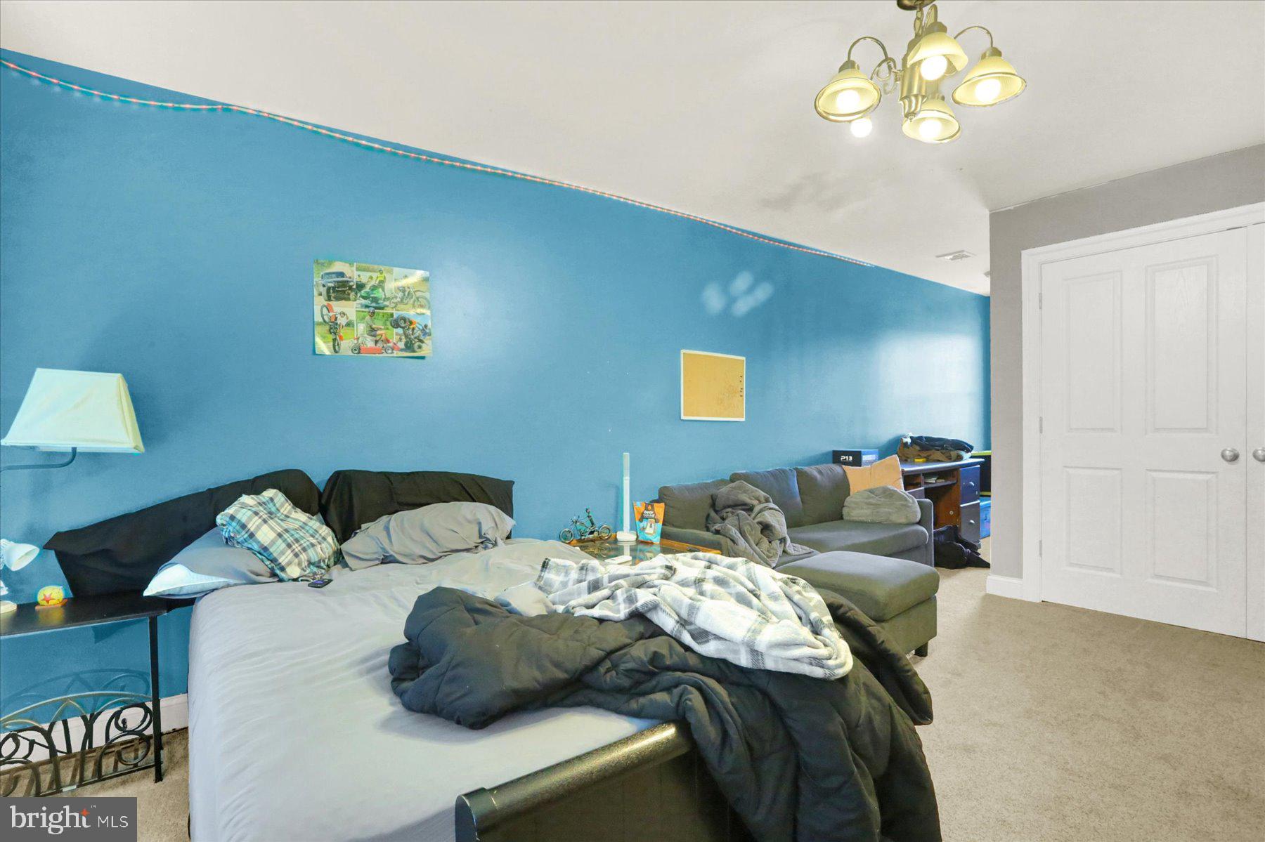 RABBIT HILL ESTATES - Residential