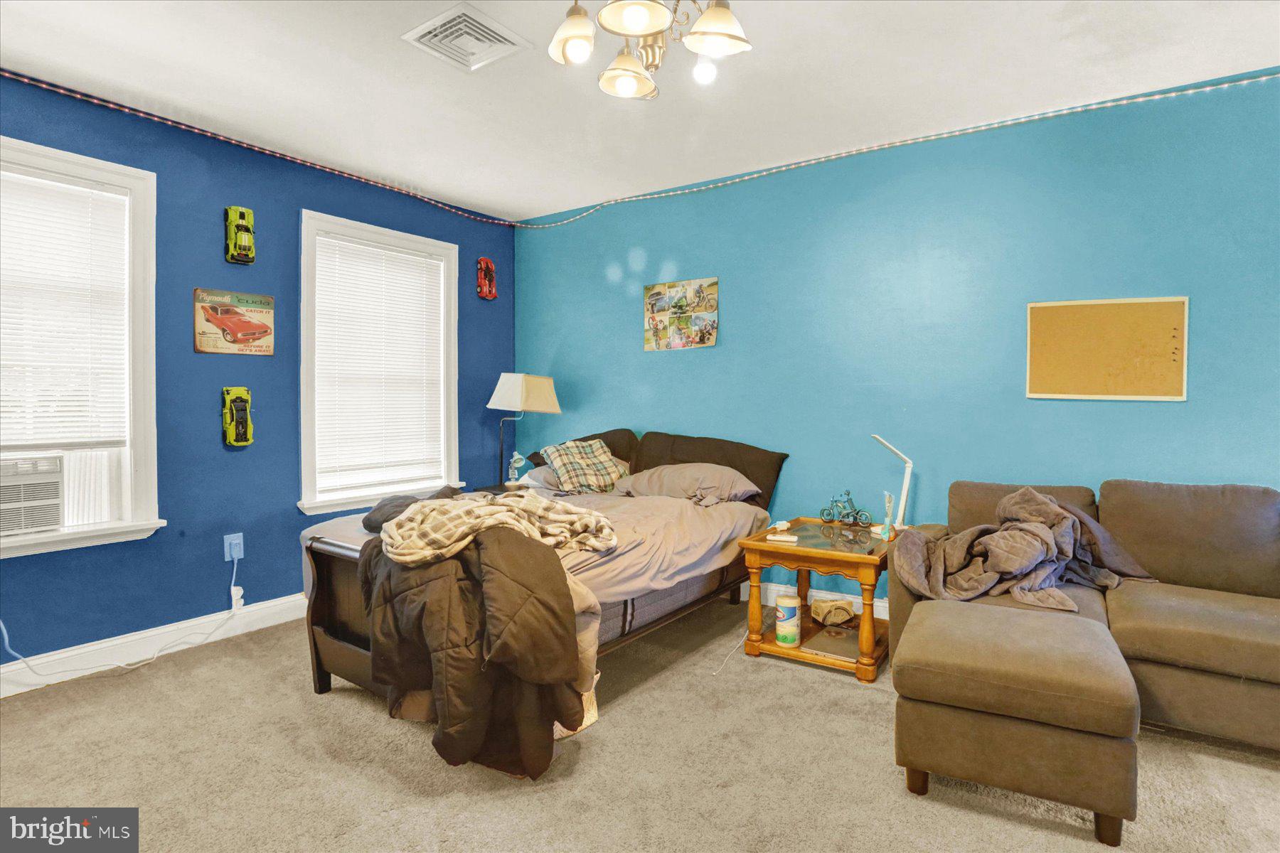 RABBIT HILL ESTATES - Residential