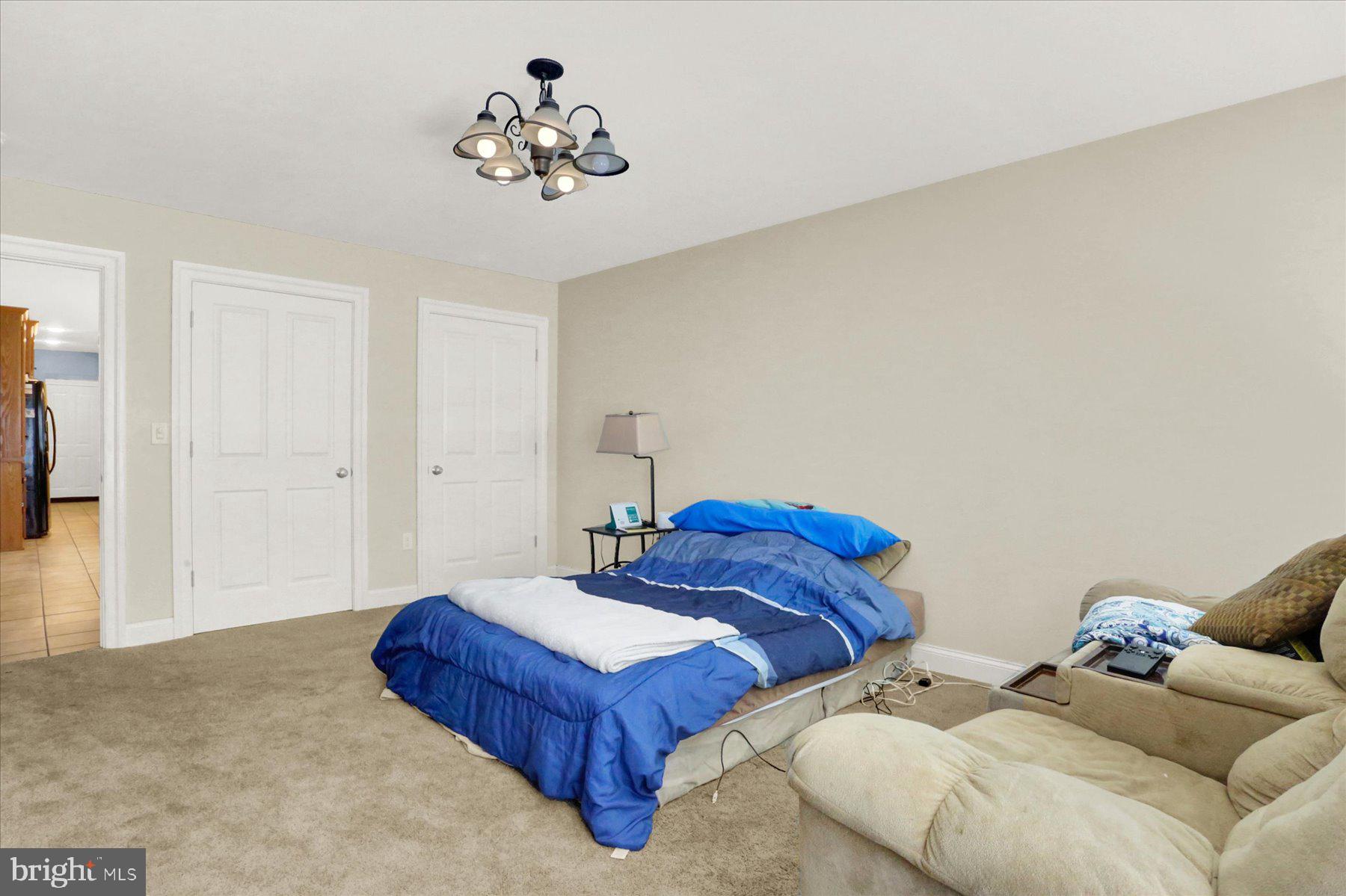 RABBIT HILL ESTATES - Residential