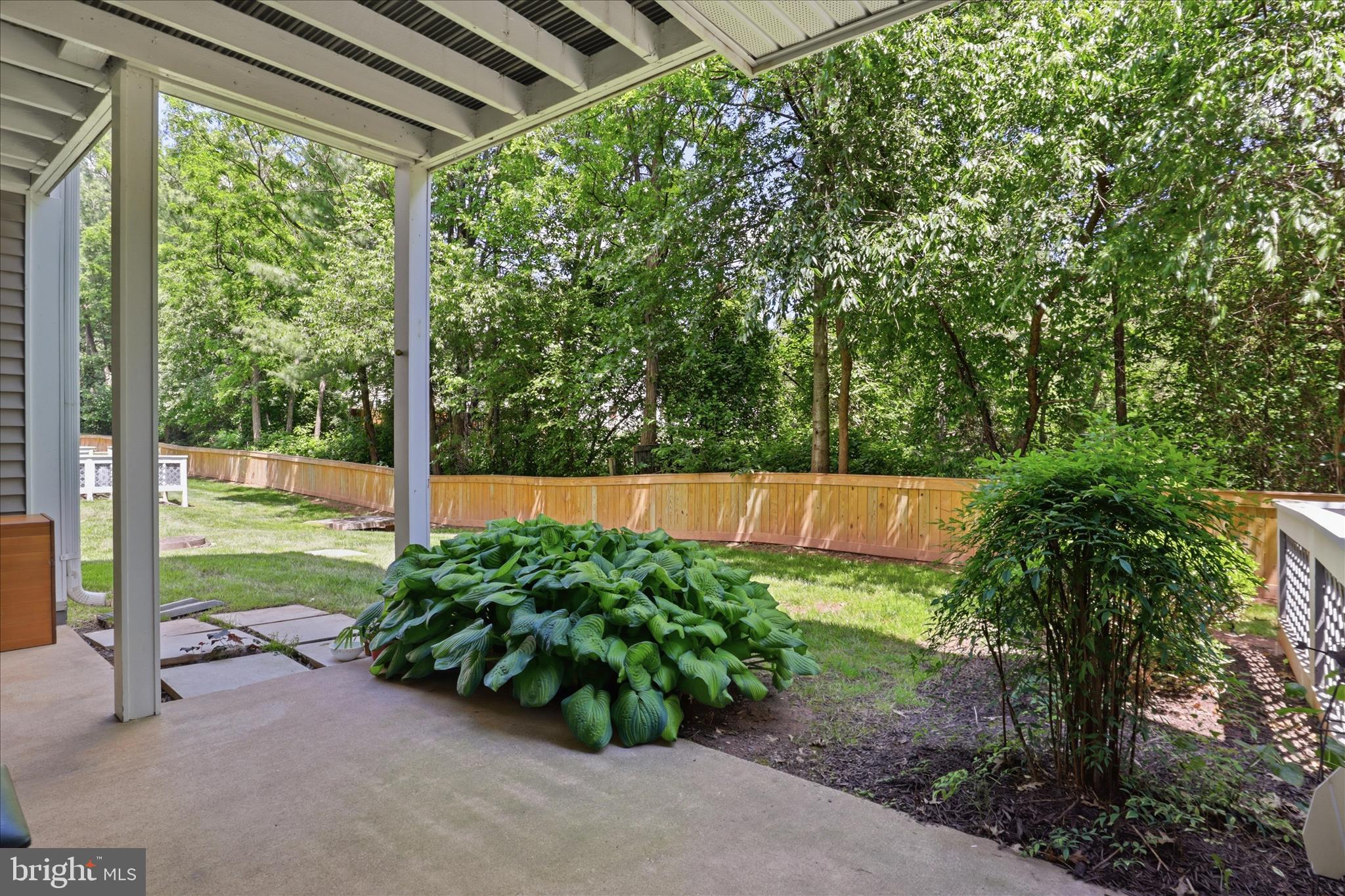 GRAYS POINTE - Residential