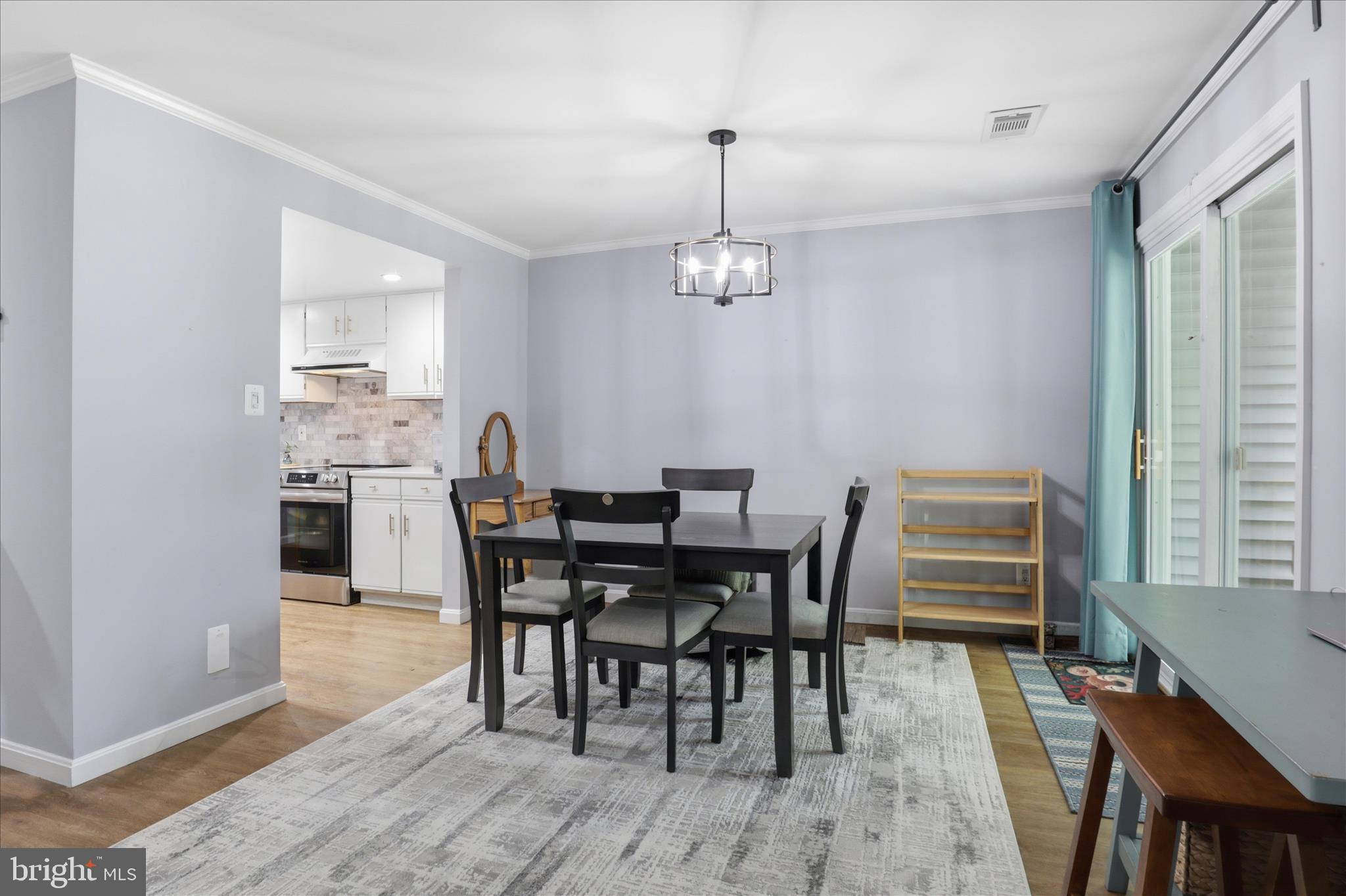 GRAYS POINTE - Residential