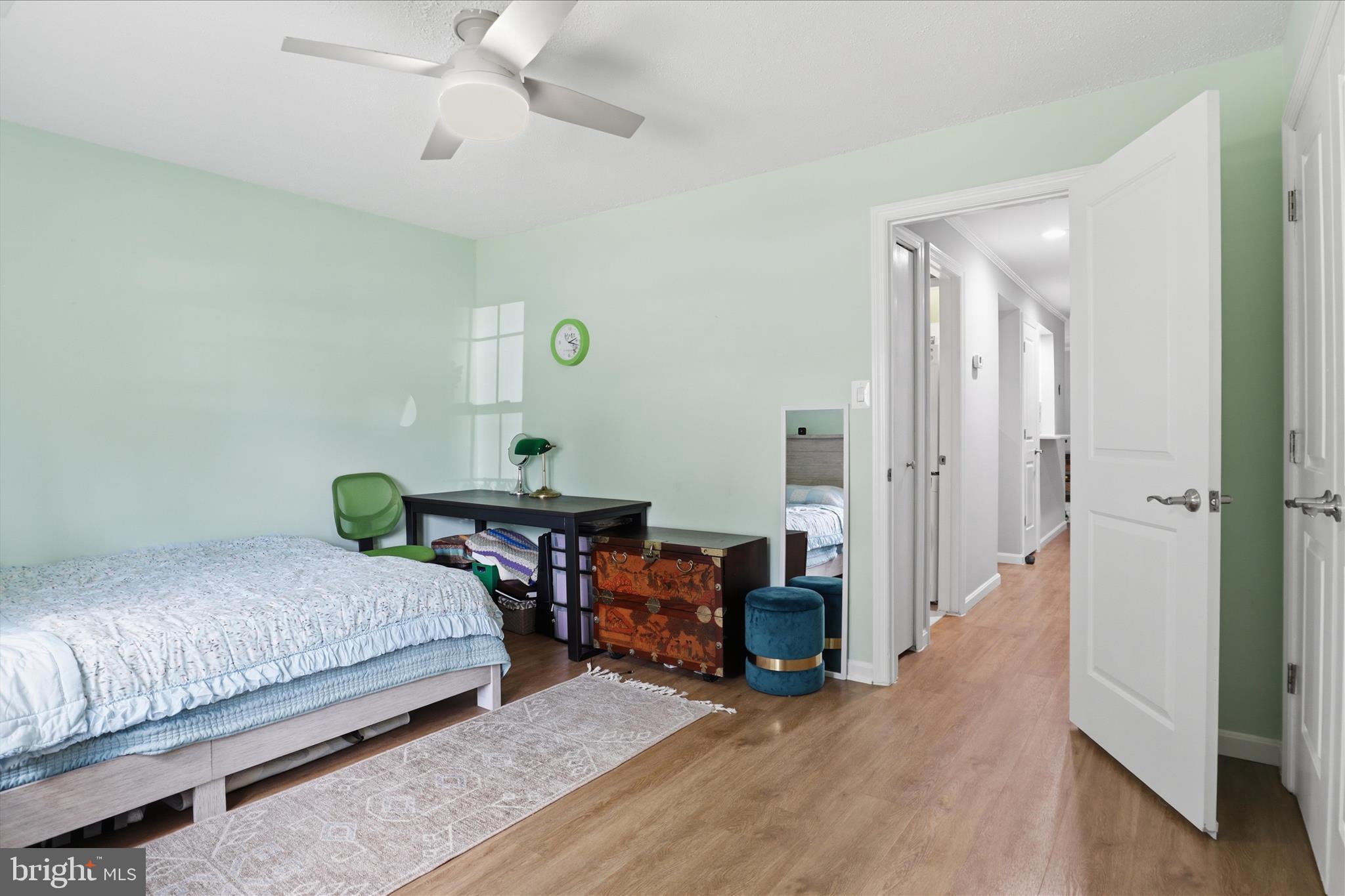 GRAYS POINTE - Residential