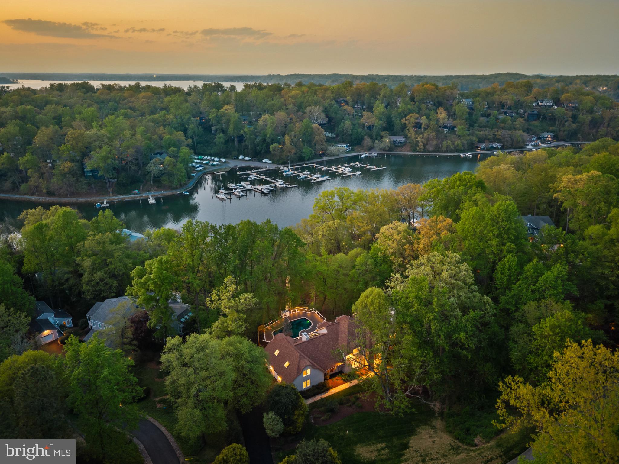 DOWNS ON THE SEVERN - Residential