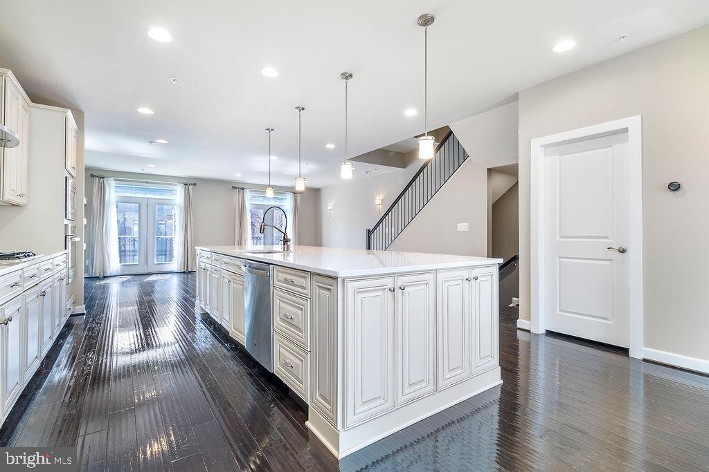WESTMOORE - Residential Lease
