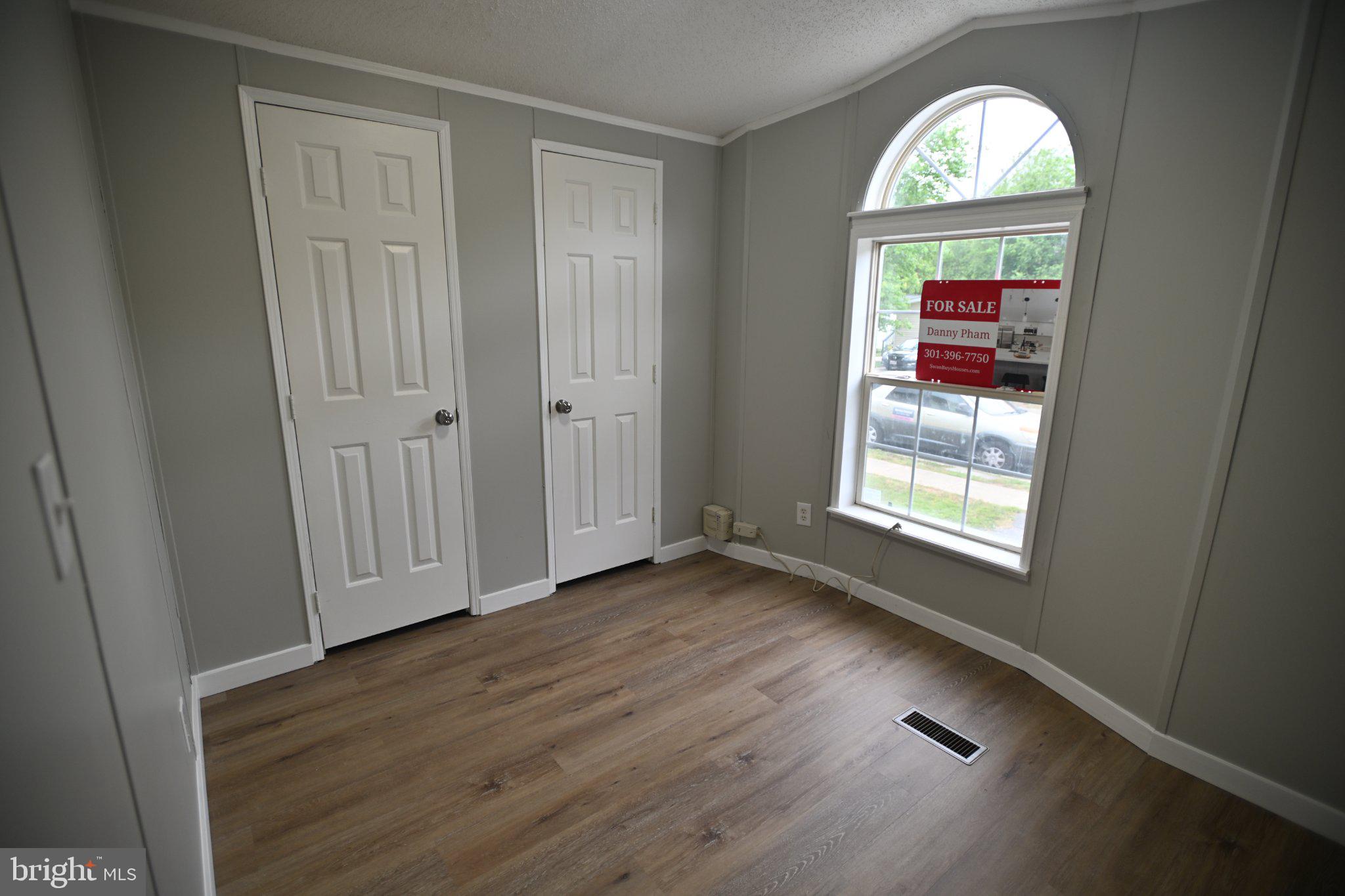 BOONES ESTATES - Residential