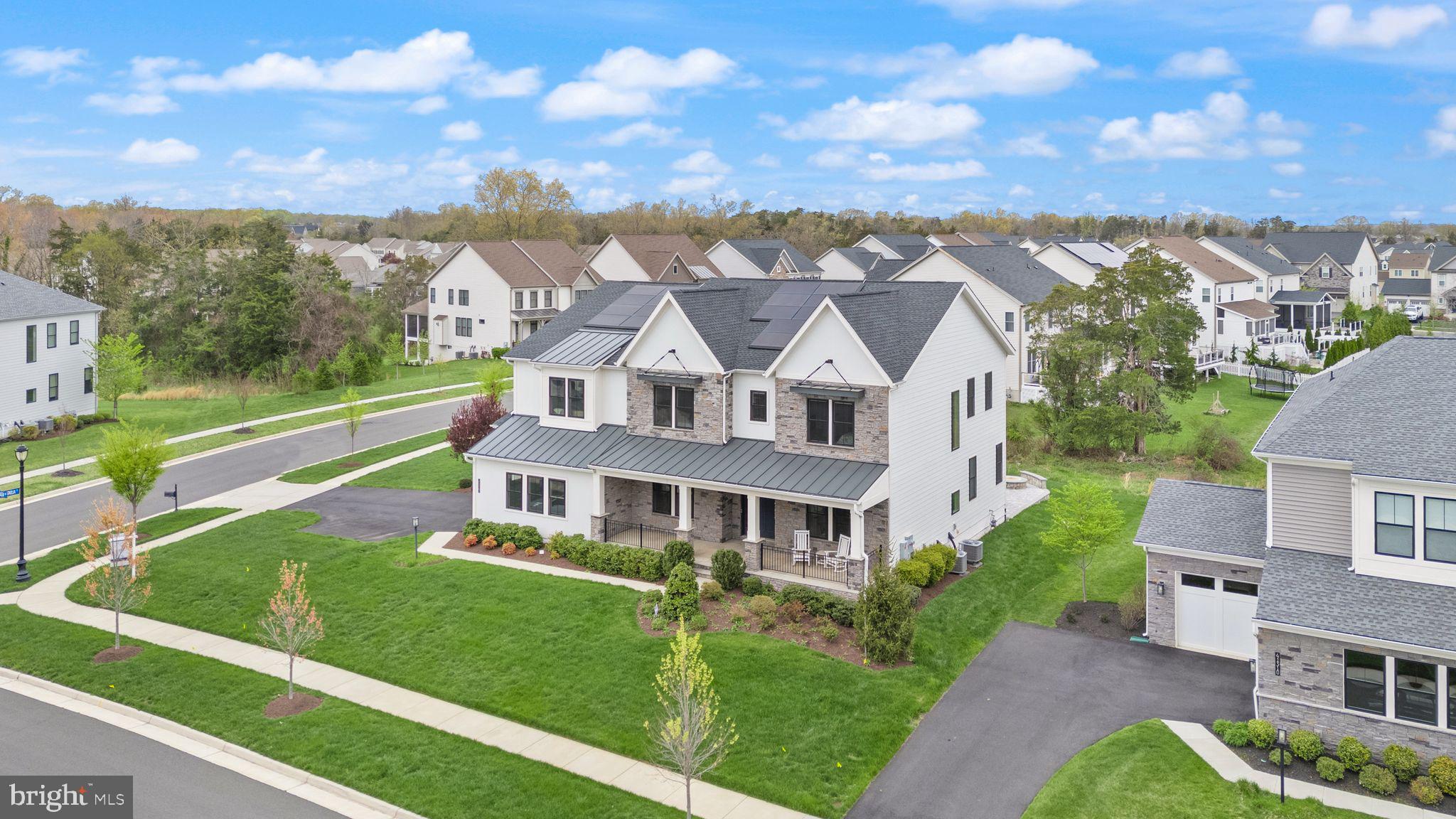 LENAH MILL - Residential