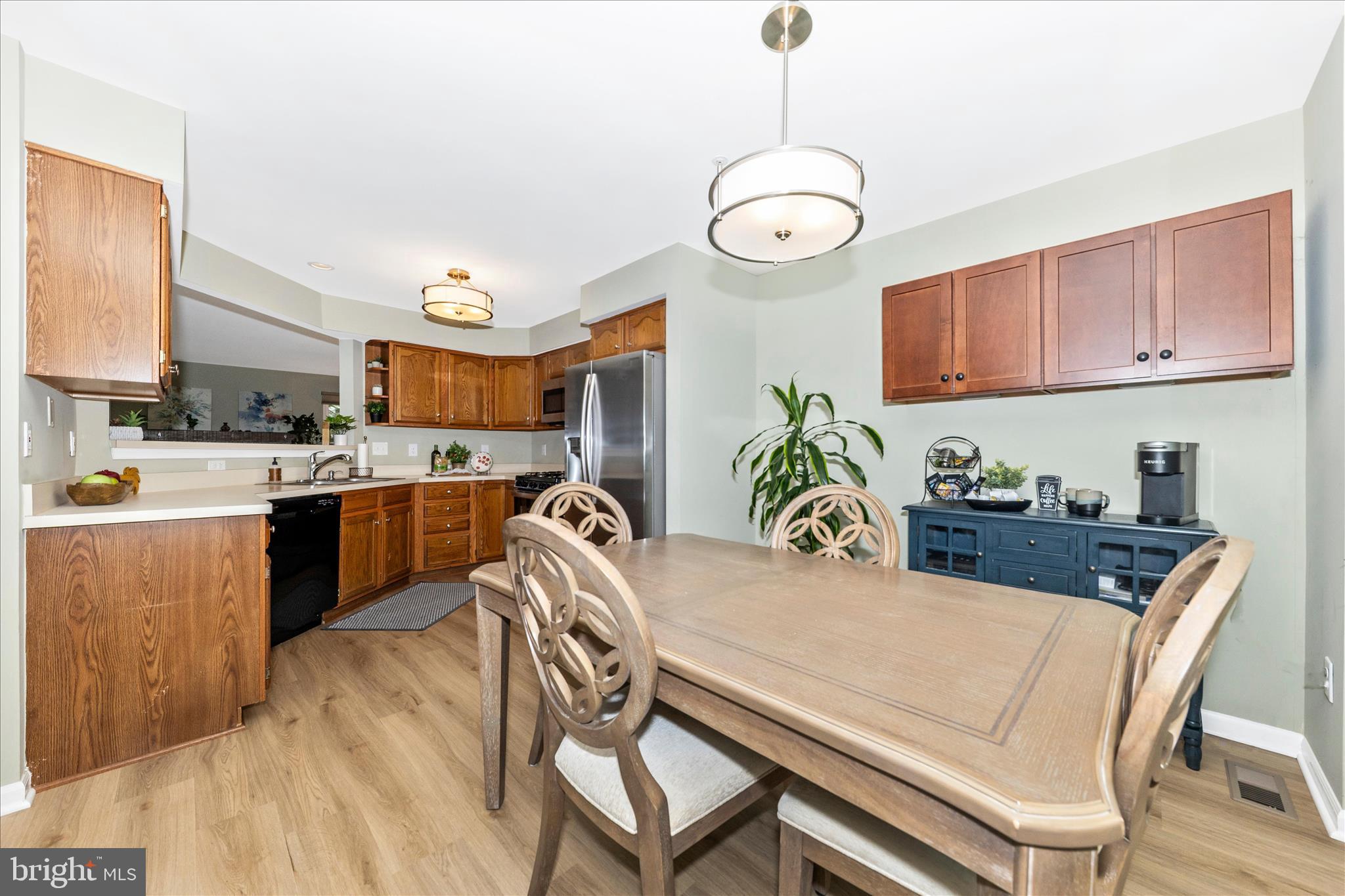JAMES CREEK - Residential