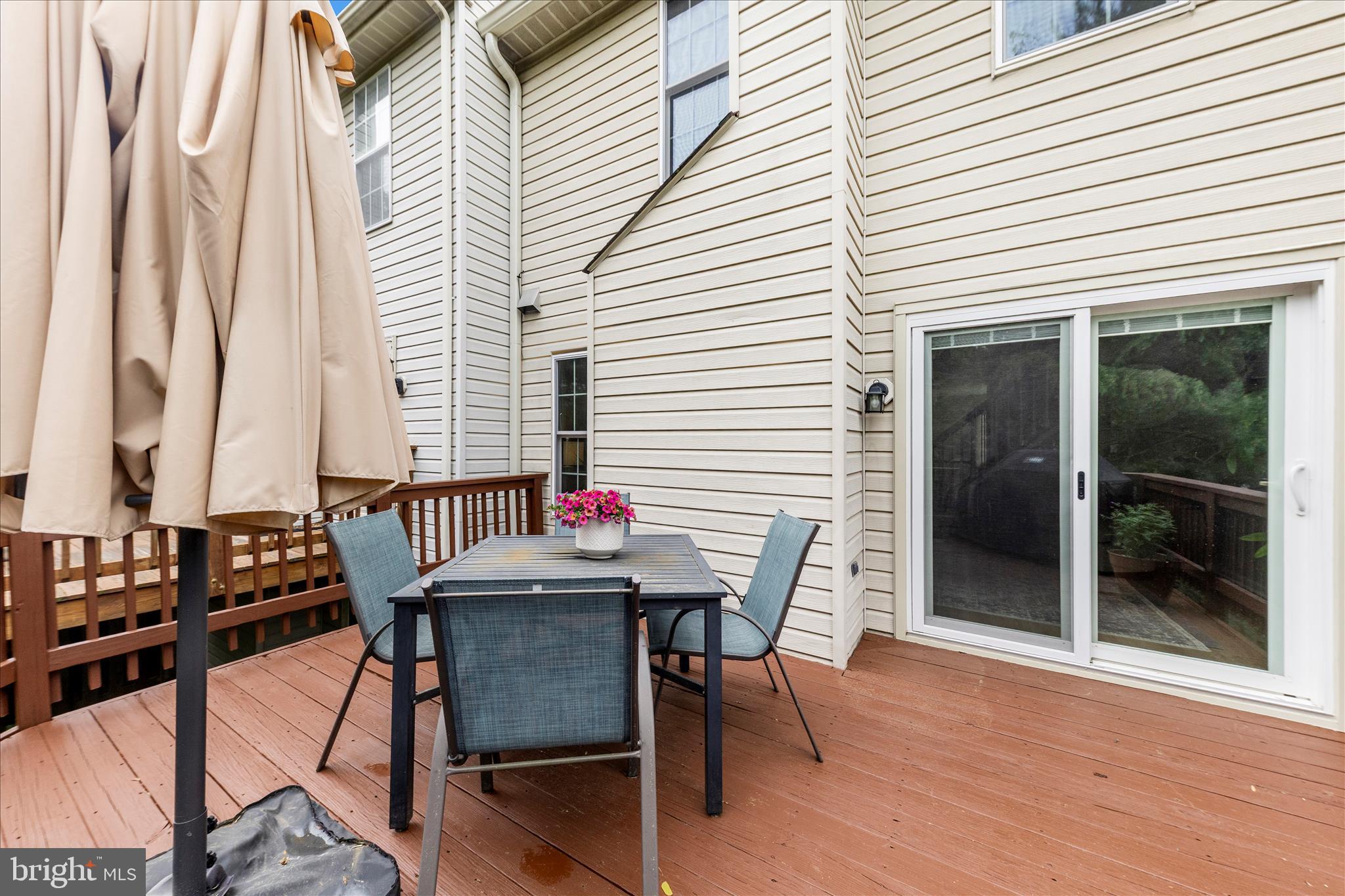 JAMES CREEK - Residential
