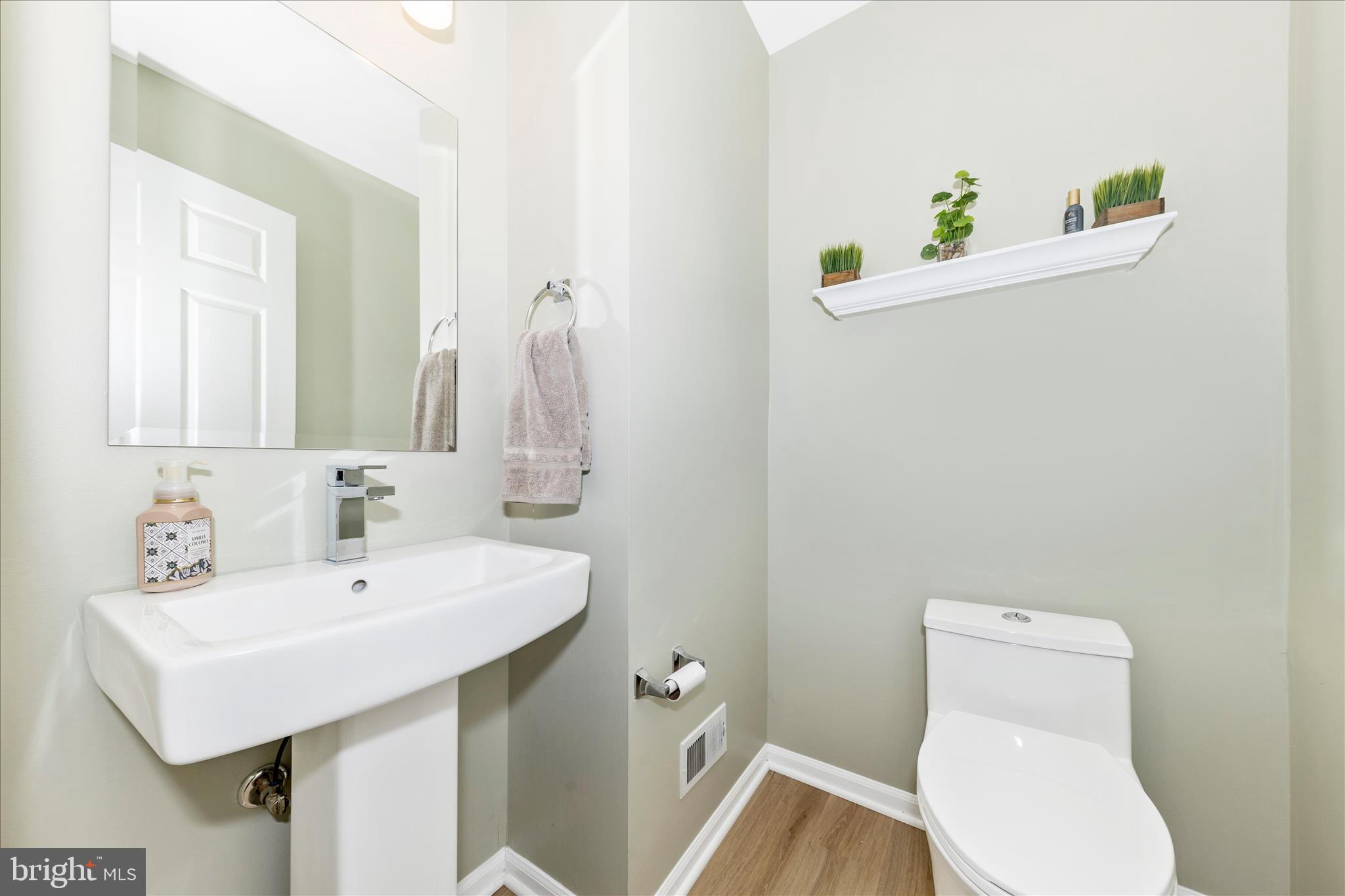 JAMES CREEK - Residential