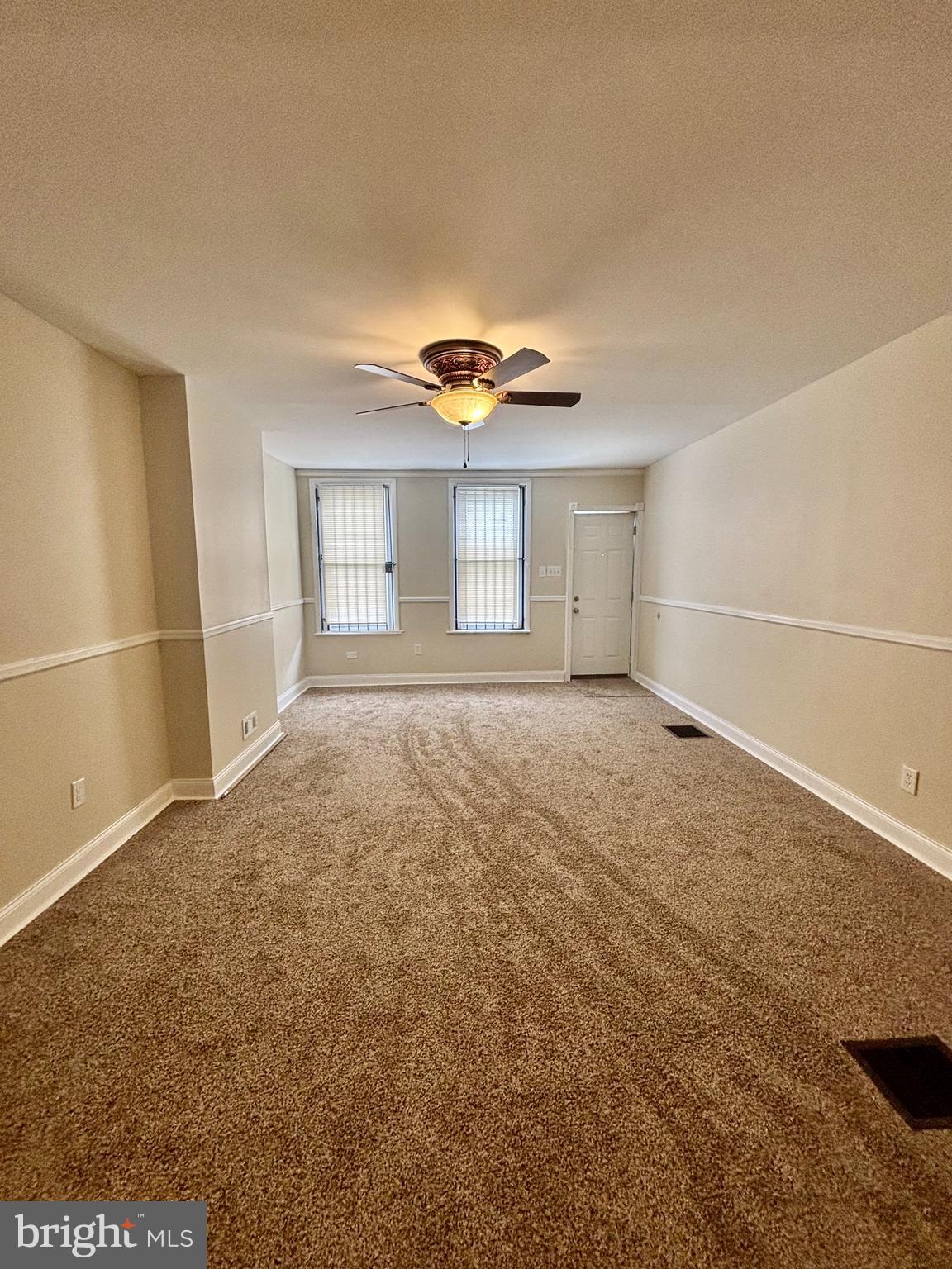 KENSINGTON - Residential