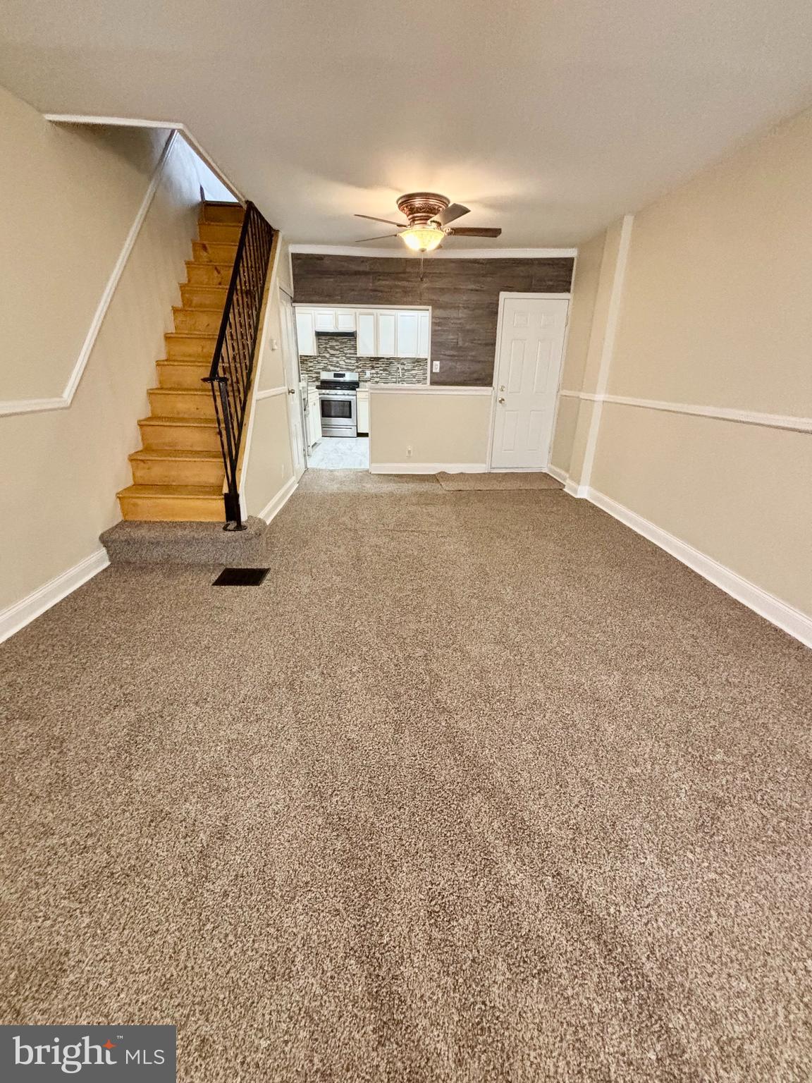 KENSINGTON - Residential