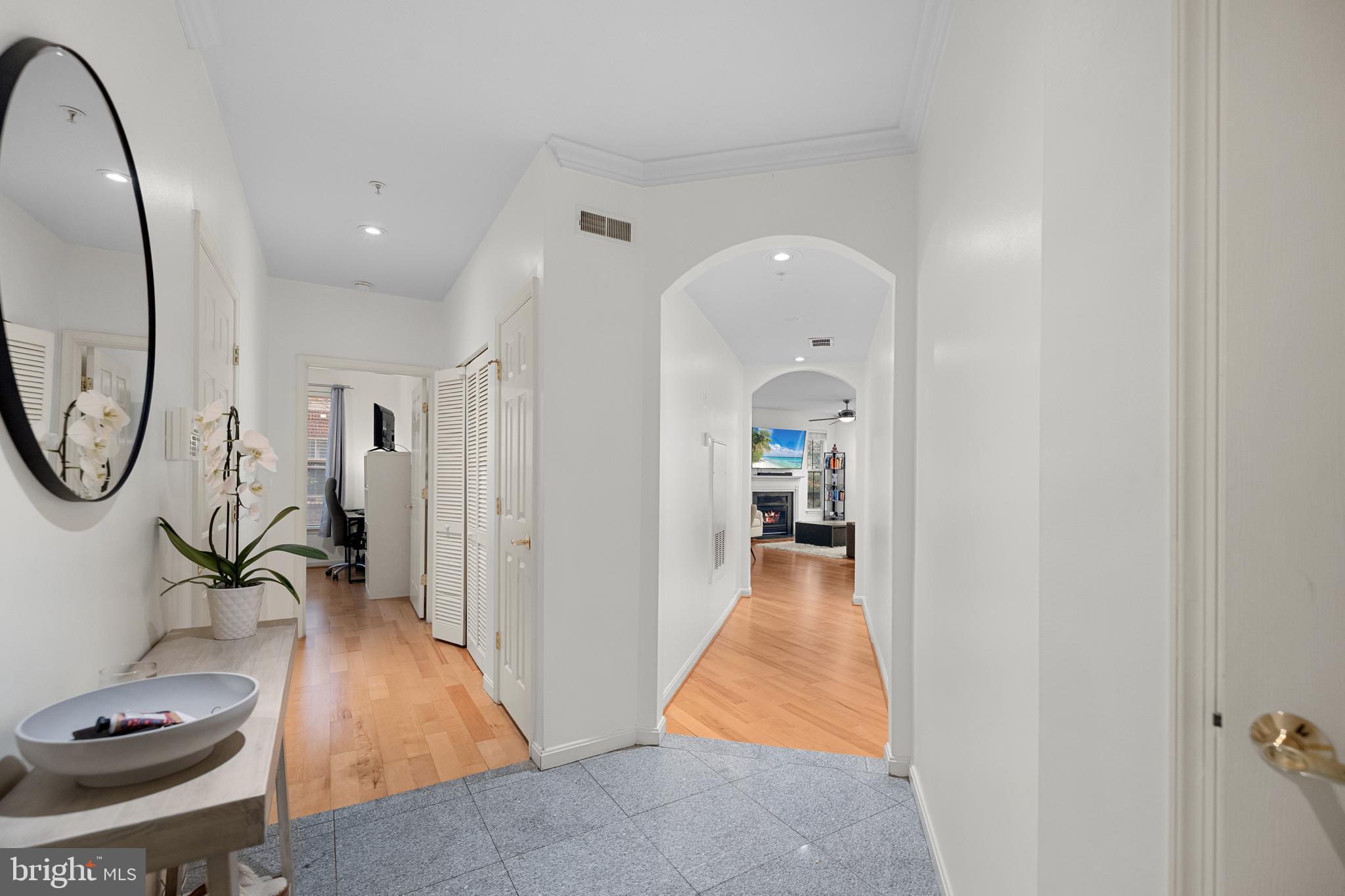 CAMERON STATION - Residential