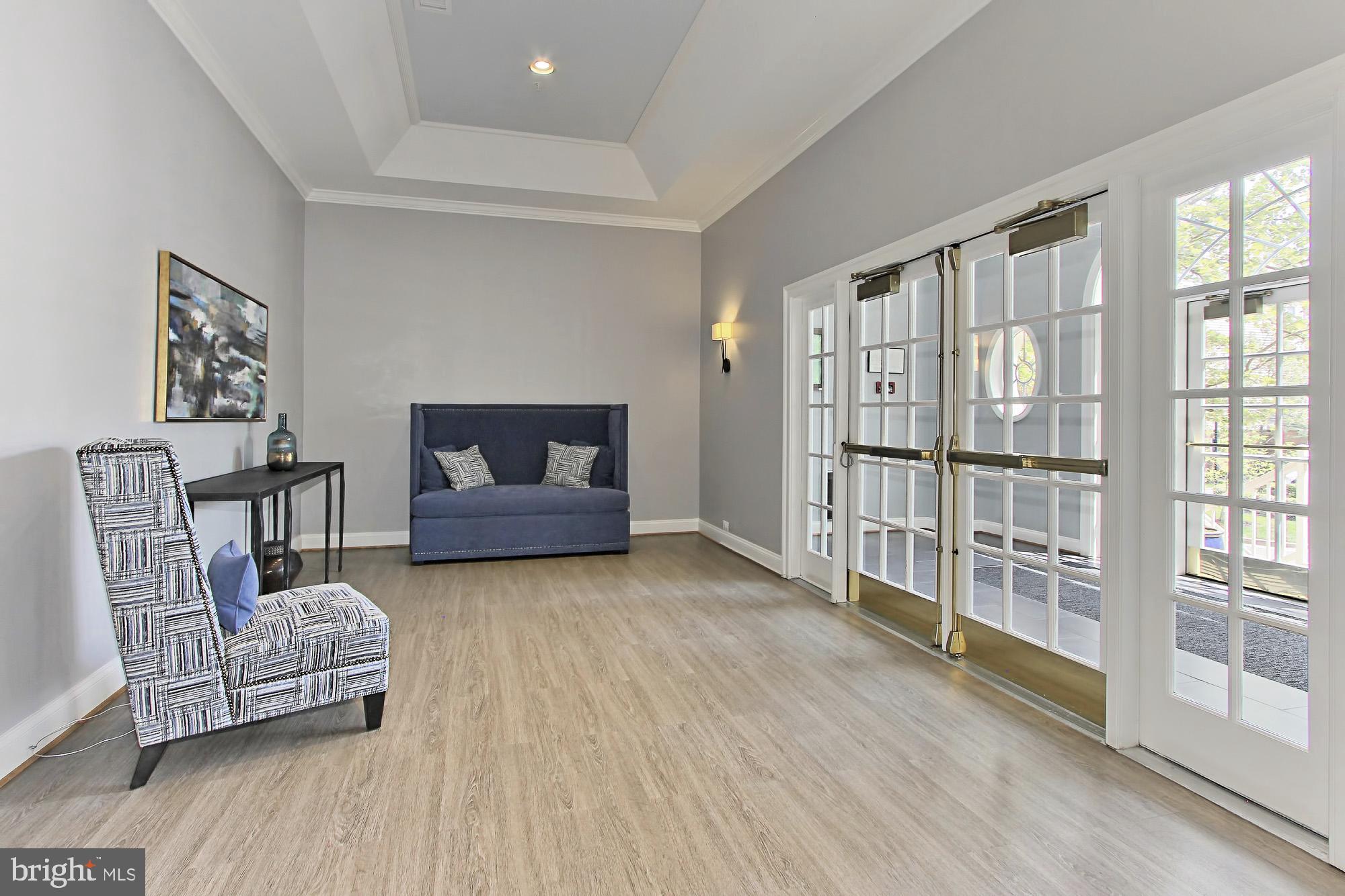 CAMERON STATION - Residential