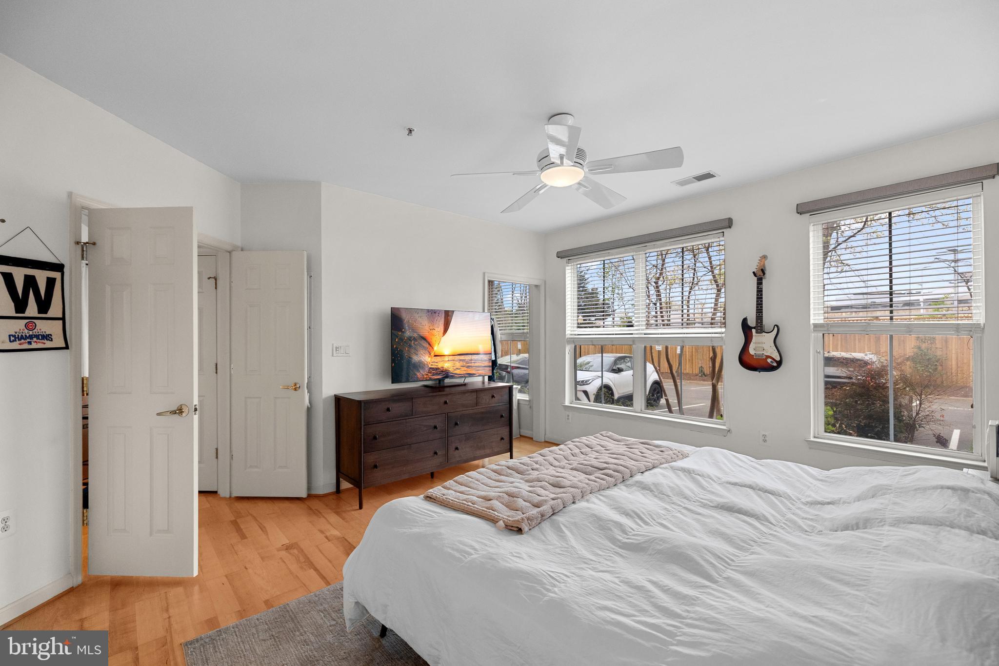 CAMERON STATION - Residential