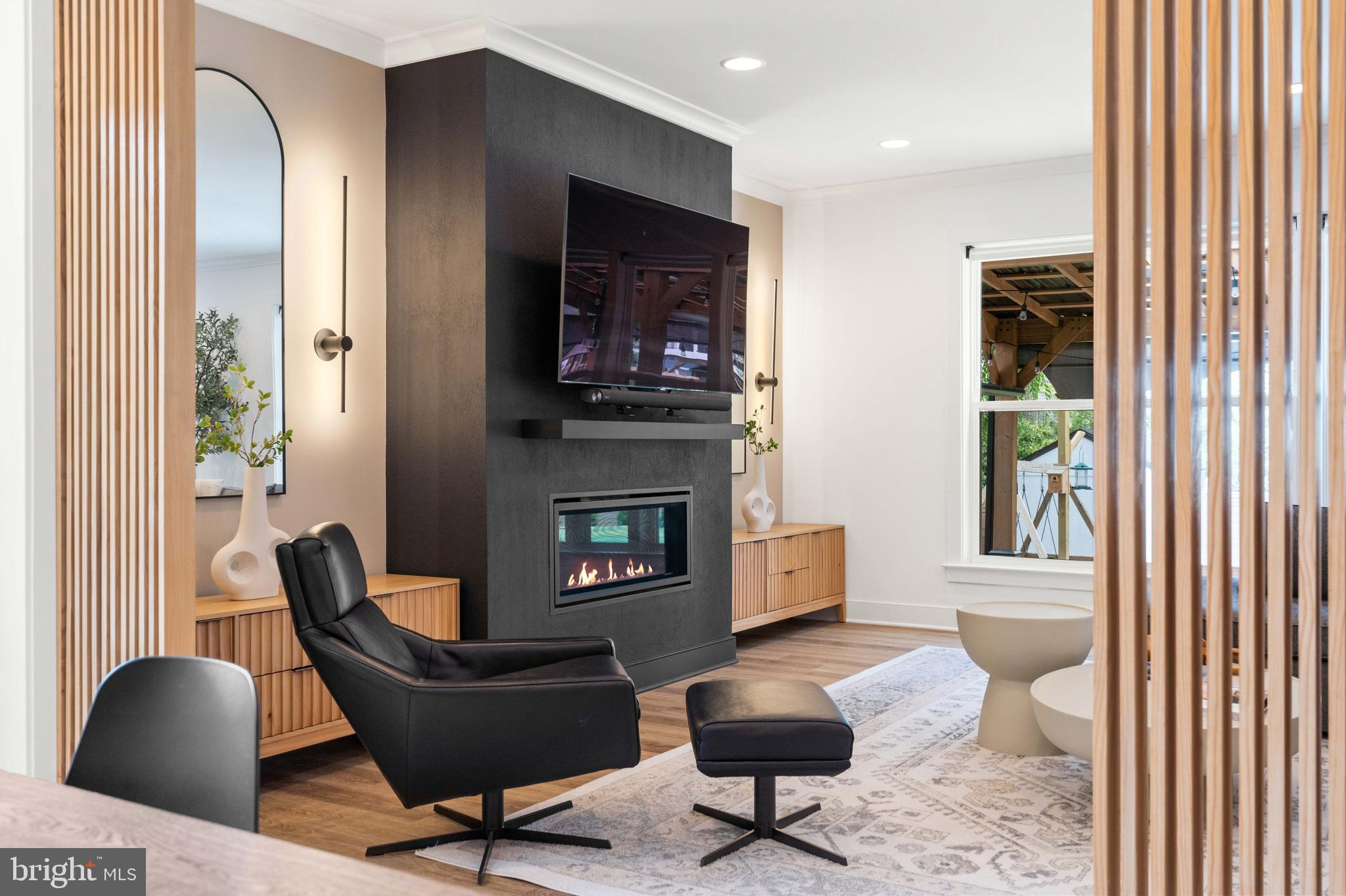 PIMMIT HILLS - Residential
