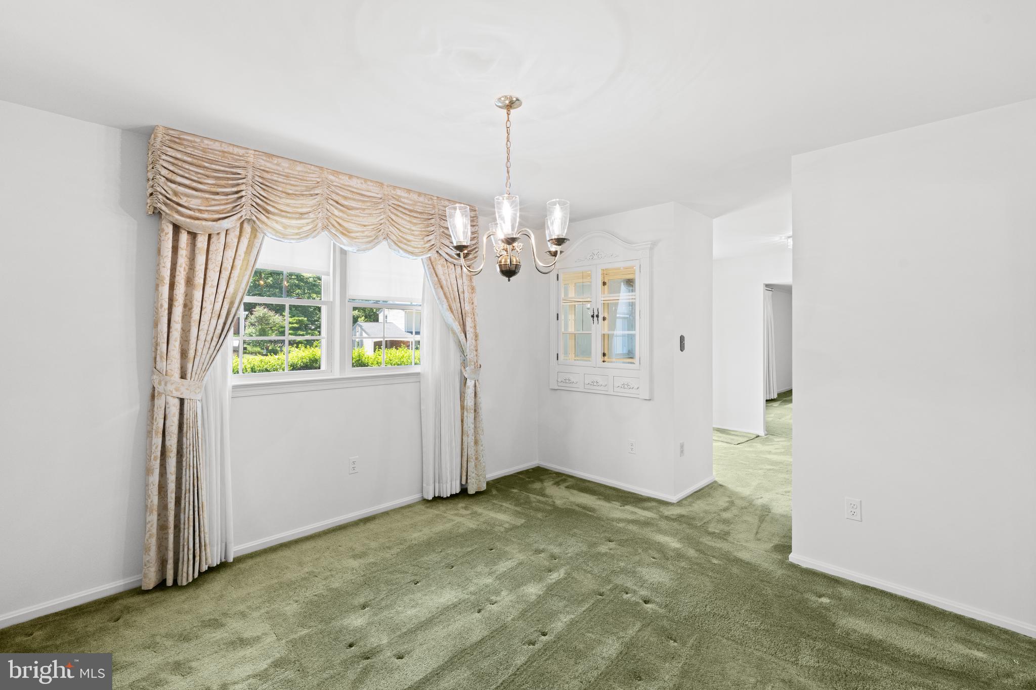 ORANGE HUNT ESTATES - Residential