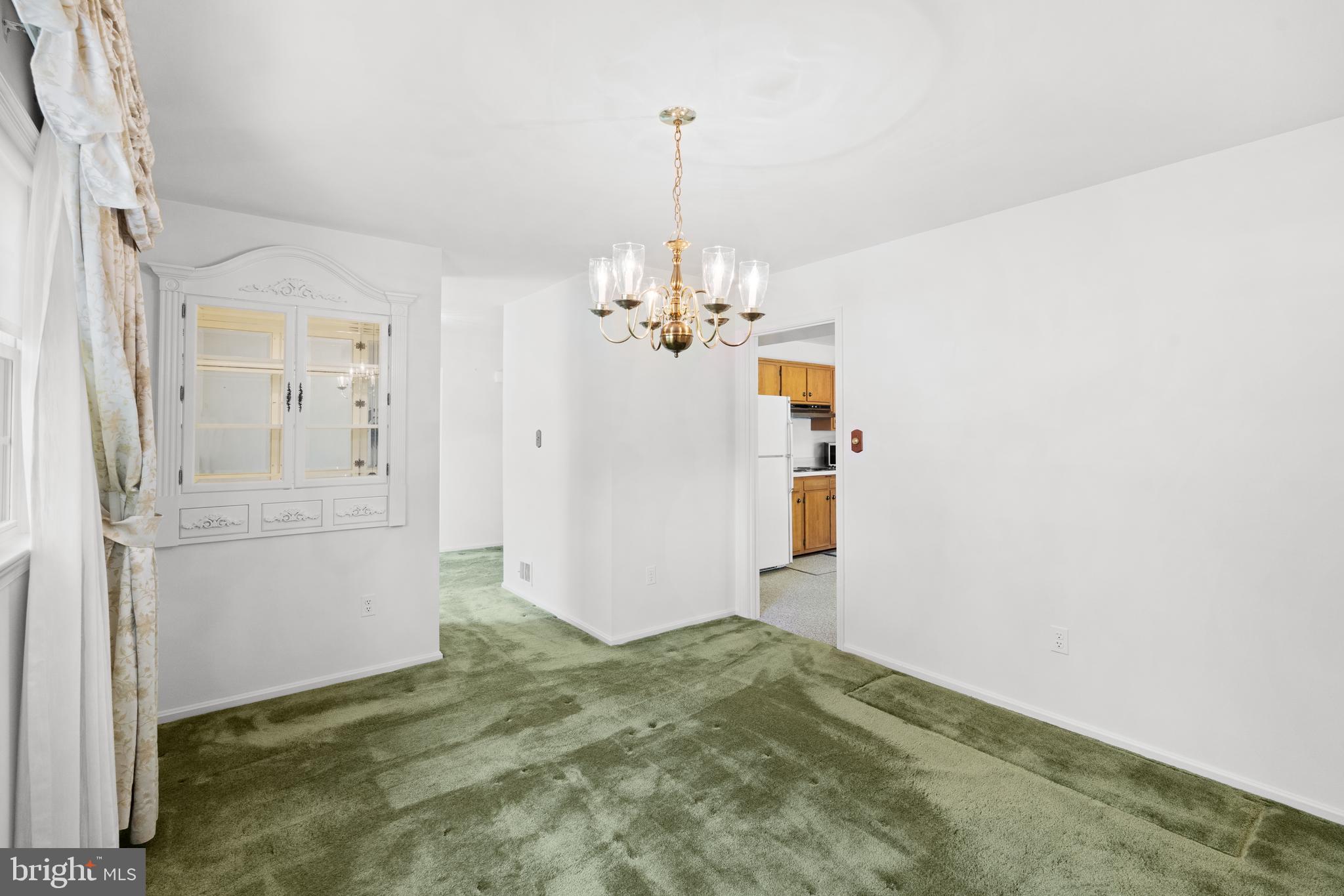 ORANGE HUNT ESTATES - Residential