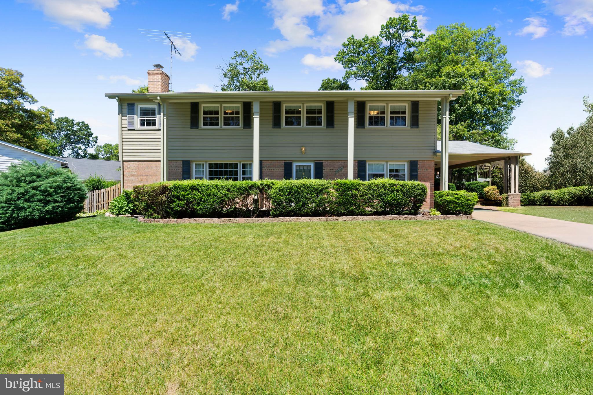 ORANGE HUNT ESTATES - Residential