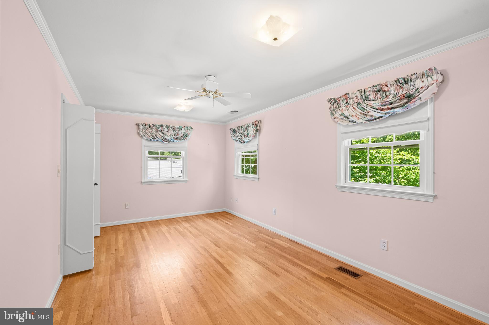 ORANGE HUNT ESTATES - Residential